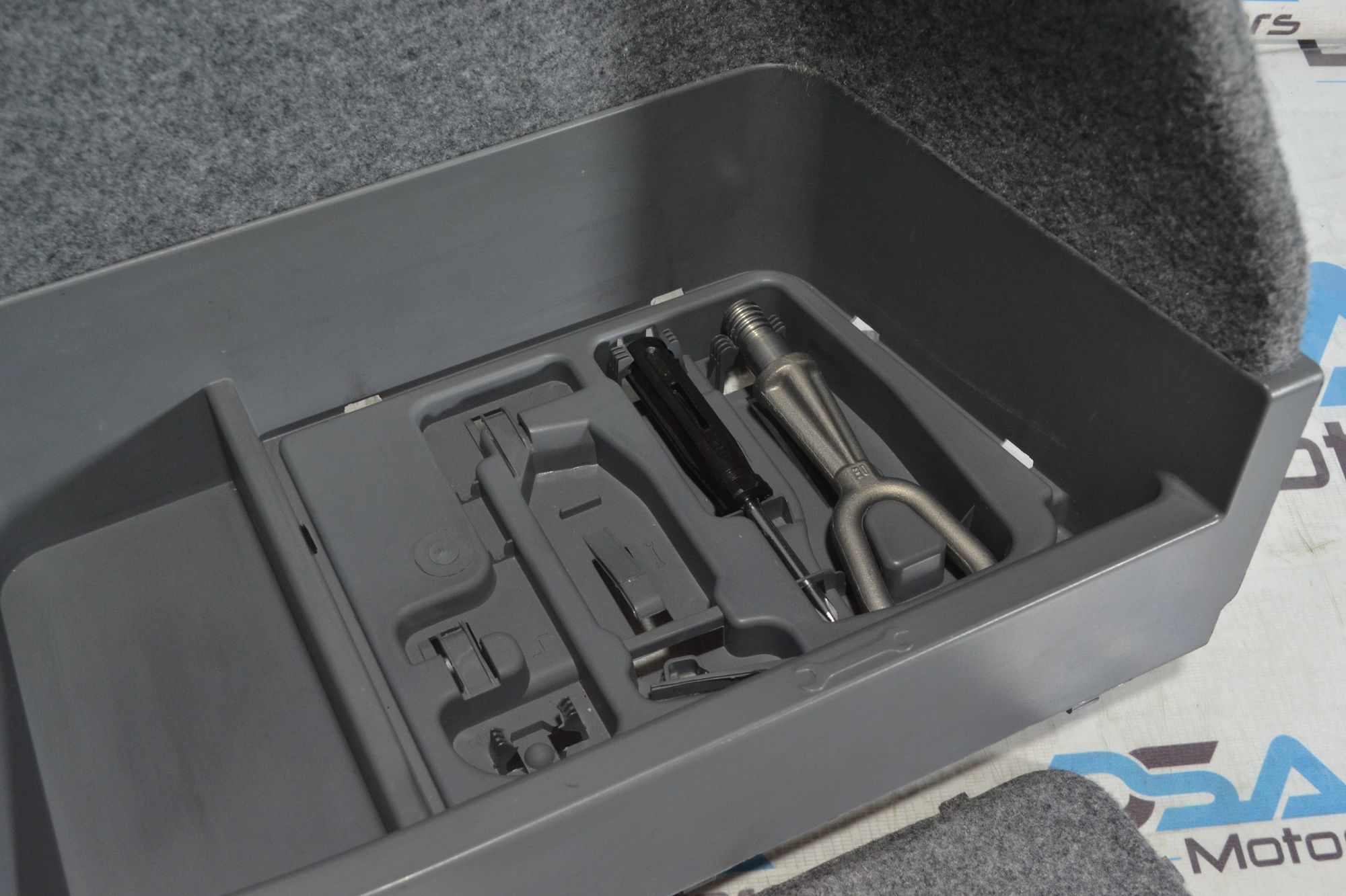 https://ycs.partsauto.market/partsauto-images/thmbs/userImages/b7628e092085f1f91467af1afb6e7630/part/8527cc96-fae4-4d4c-8bbe-1ecfd8bd6b0e_1781249758363.jpg