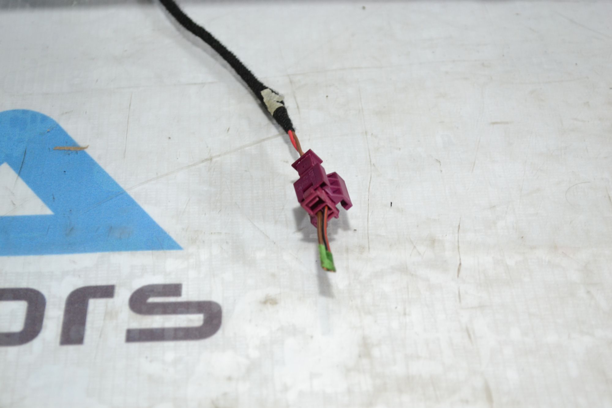 https://ycs.partsauto.market/partsauto-images/thmbs/userImages/b7628e092085f1f91467af1afb6e7630/part/854d08f8-6ad1-4d7e-a5e5-da5289910c95_1780904147321.jpg
