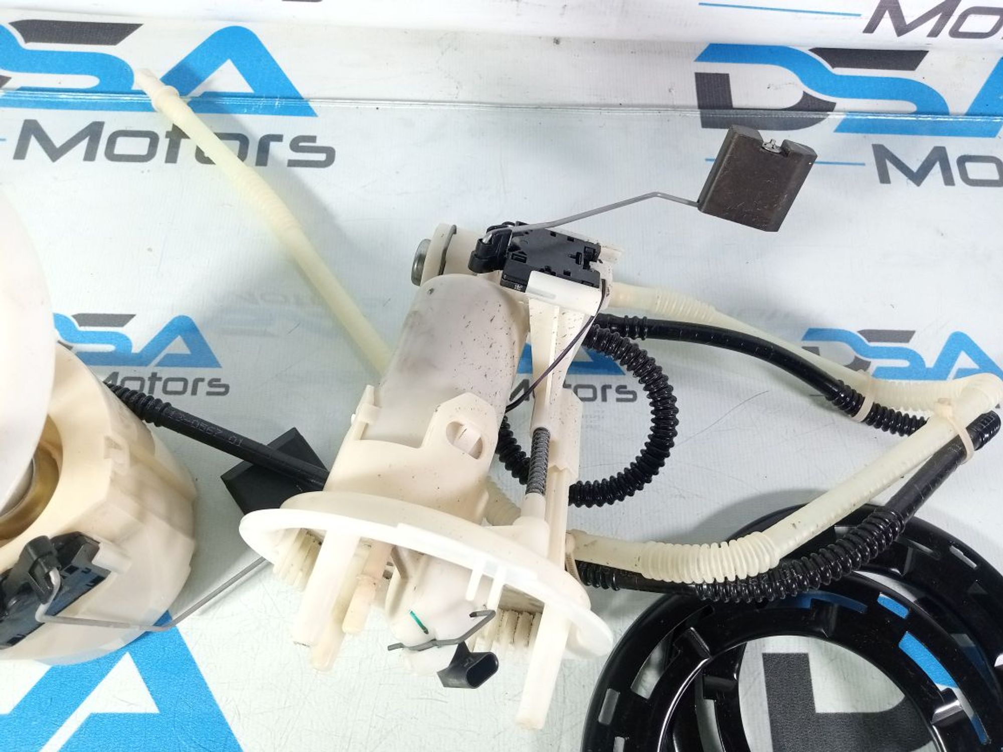 https://ycs.partsauto.market/partsauto-images/thmbs/userImages/b7628e092085f1f91467af1afb6e7630/part/85a8863e-306d-4907-b8b0-ac78ad46c90c_1747057955243.jpg