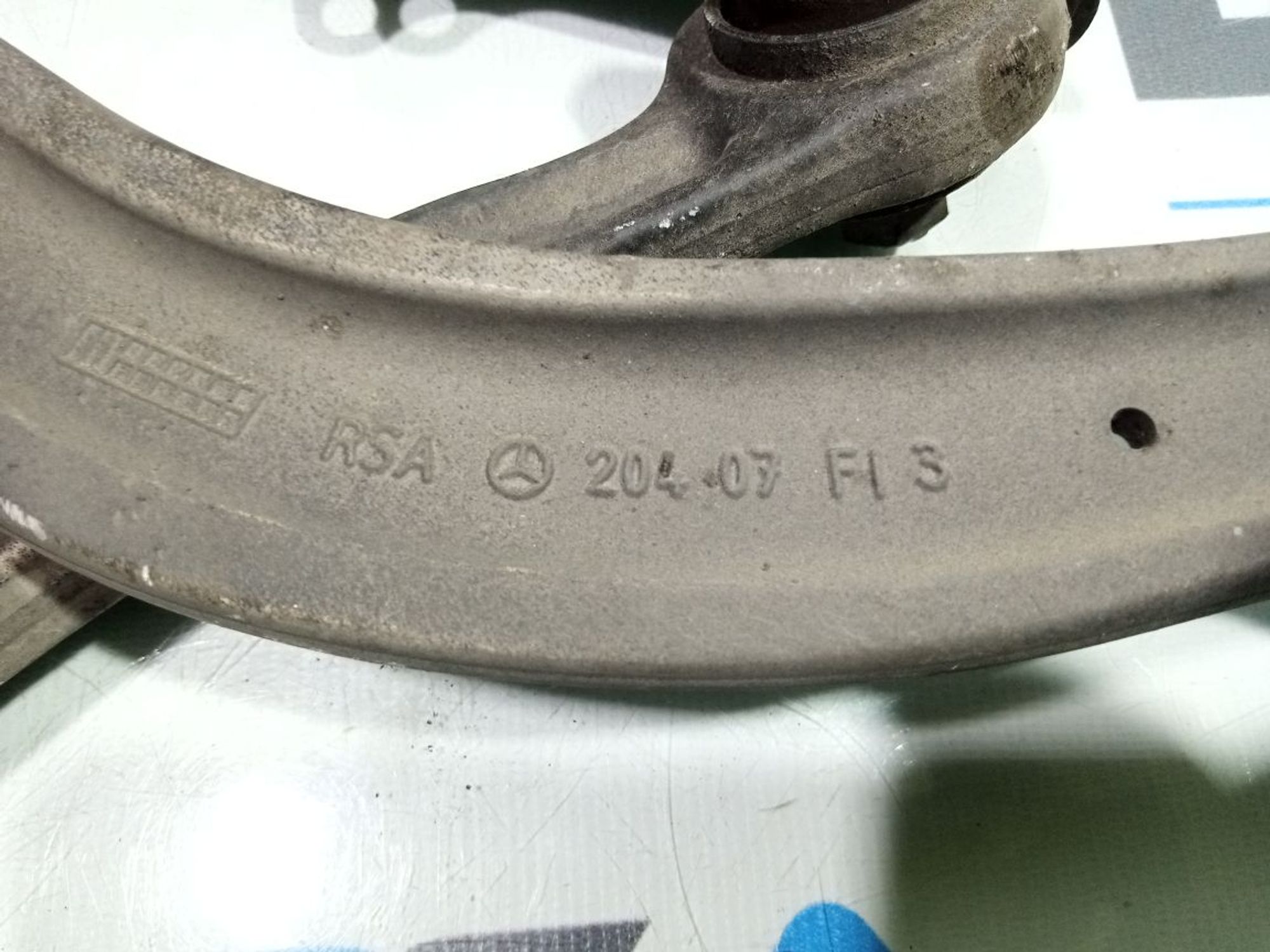 https://ycs.partsauto.market/partsauto-images/thmbs/userImages/b7628e092085f1f91467af1afb6e7630/part/85b1abdf-1556-4a63-80a8-1243775911d7_1748614927907.jpg