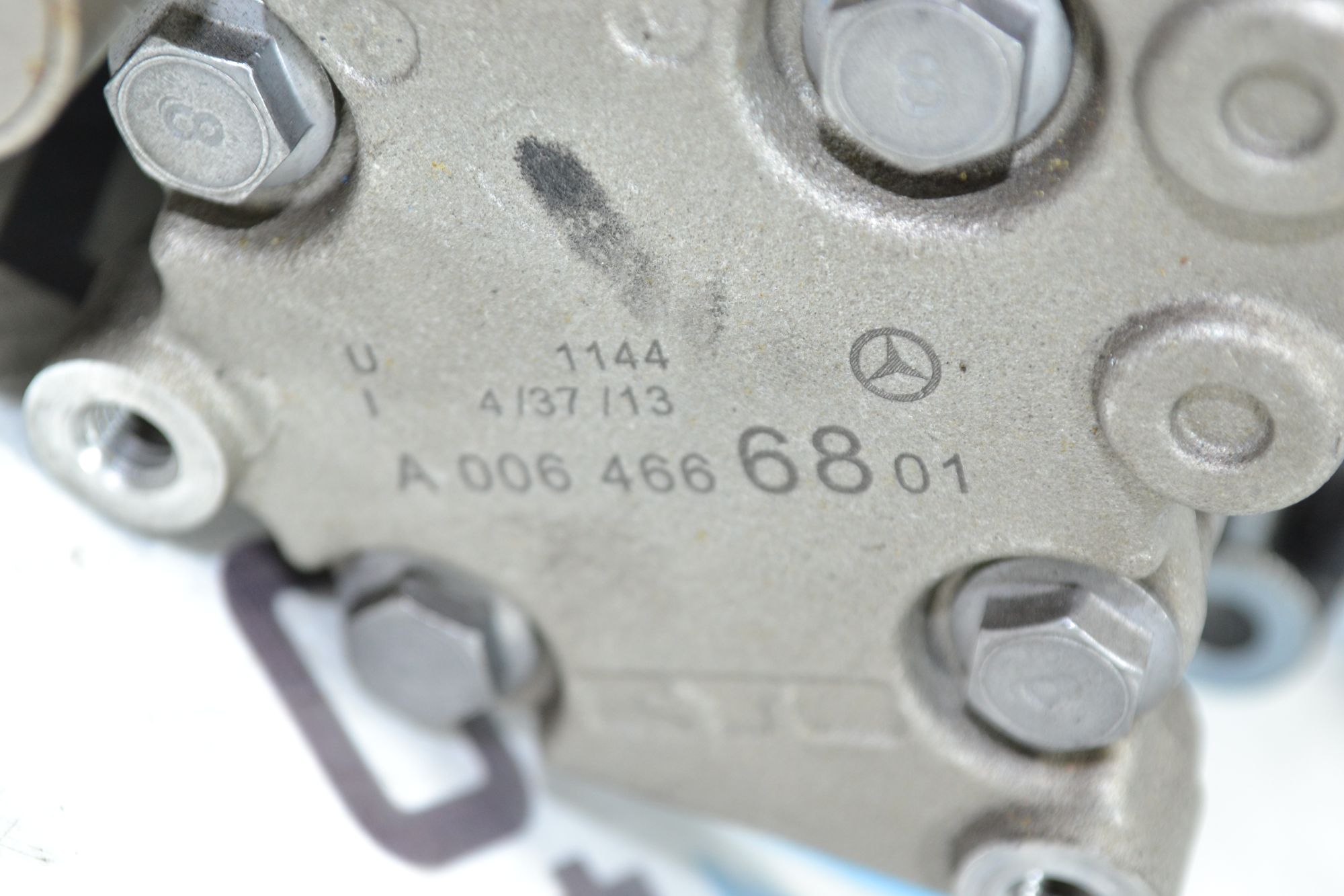 Насос ГУР оригинал Mercedes W204/W212 двиг. M271 из Японии, 13900 рублей, Кореновск