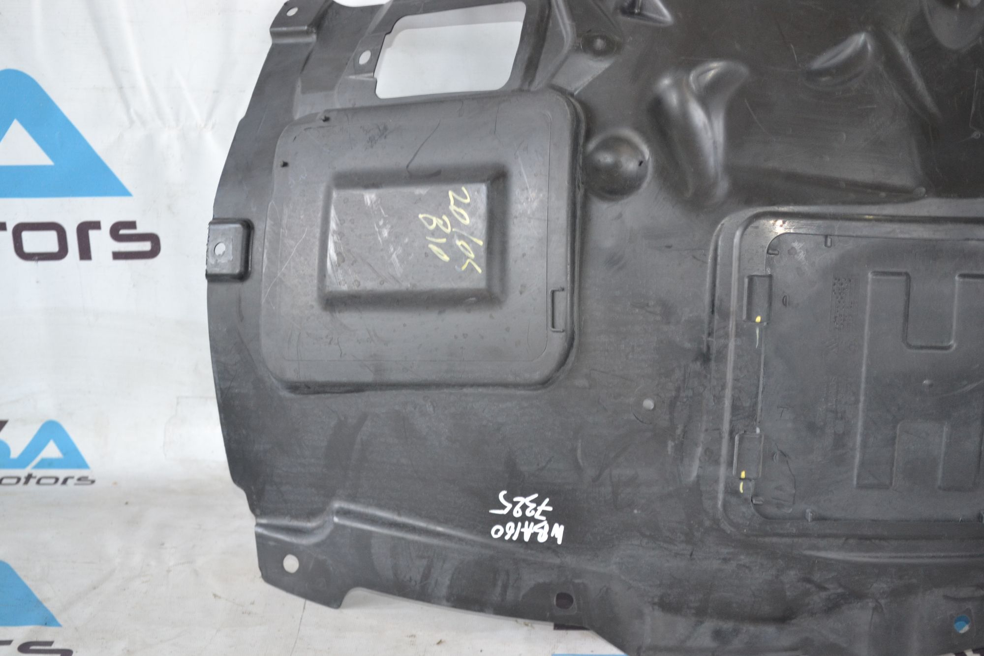 https://ycs.partsauto.market/partsauto-images/thmbs/userImages/b7628e092085f1f91467af1afb6e7630/part/86545a7d-bf29-424d-b62e-f13e96fa563c_1785163045757.jpg