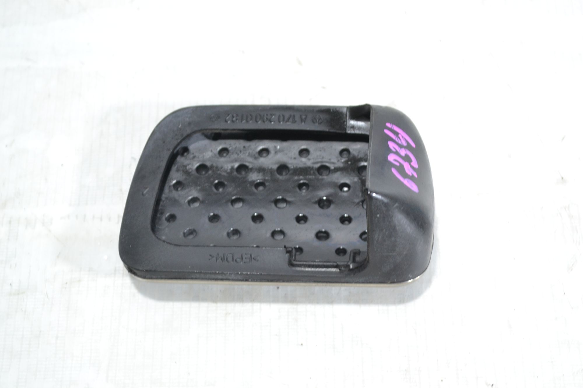 https://ycs.partsauto.market/partsauto-images/thmbs/userImages/b7628e092085f1f91467af1afb6e7630/part/86720f5f-f3ad-4660-bb3f-1cbf13817822_1780994483384.jpg