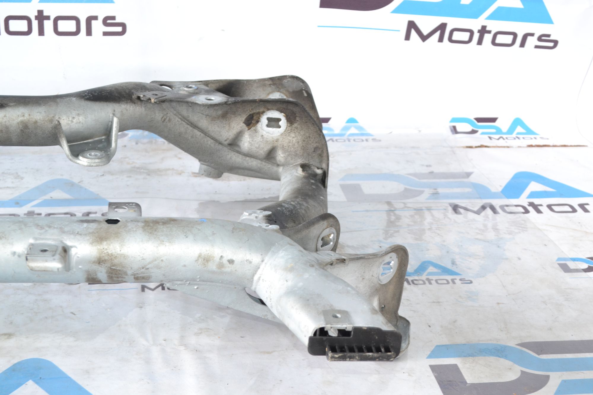 https://ycs.partsauto.market/partsauto-images/thmbs/userImages/b7628e092085f1f91467af1afb6e7630/part/8685d871-250b-46d2-8d36-f095ab887cd8_1781618248726.jpg