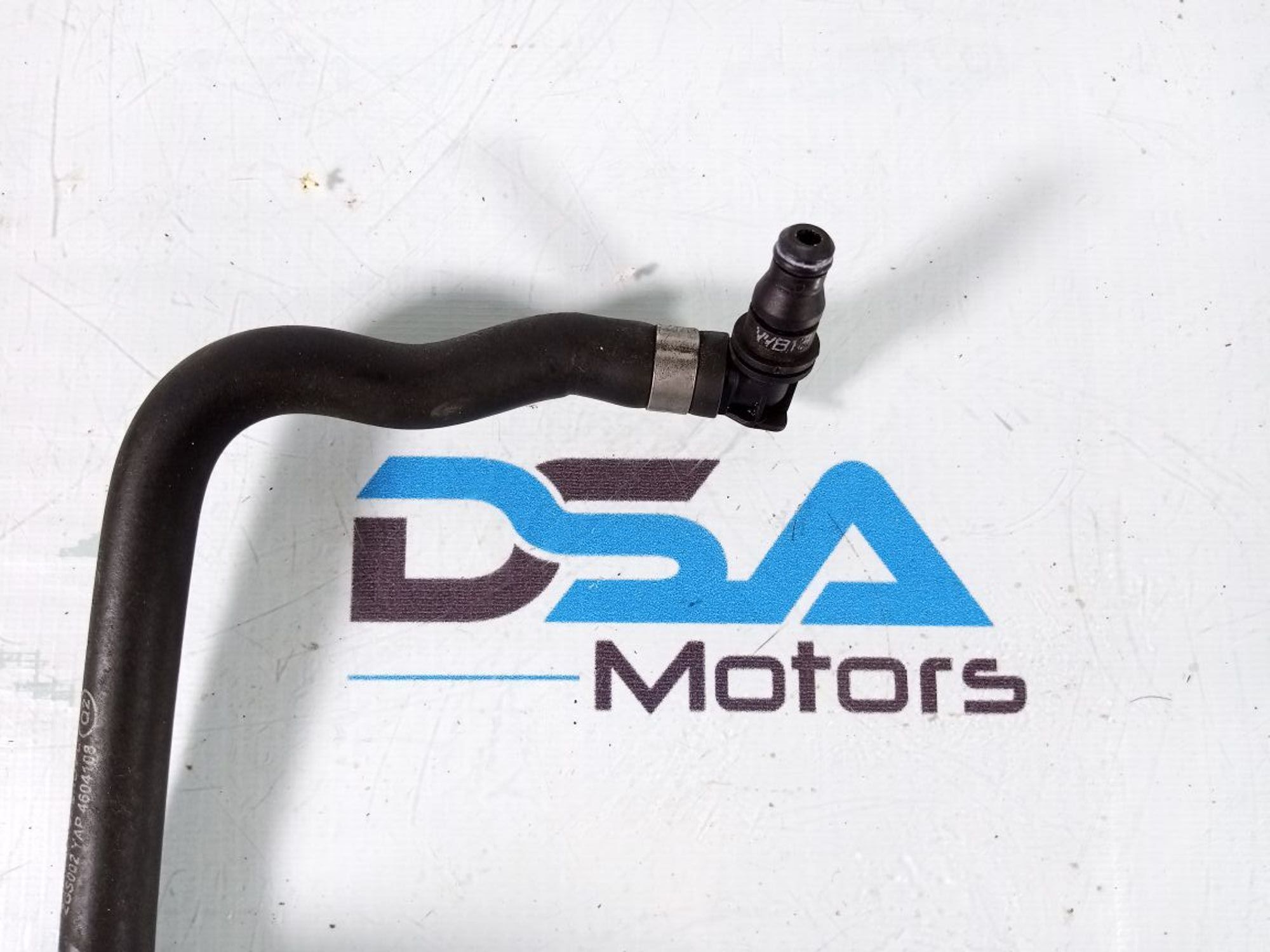 https://ycs.partsauto.market/partsauto-images/thmbs/userImages/b7628e092085f1f91467af1afb6e7630/part/86c698ed-4b68-4703-8a1c-f04e424b4796_1720727243973.jpg