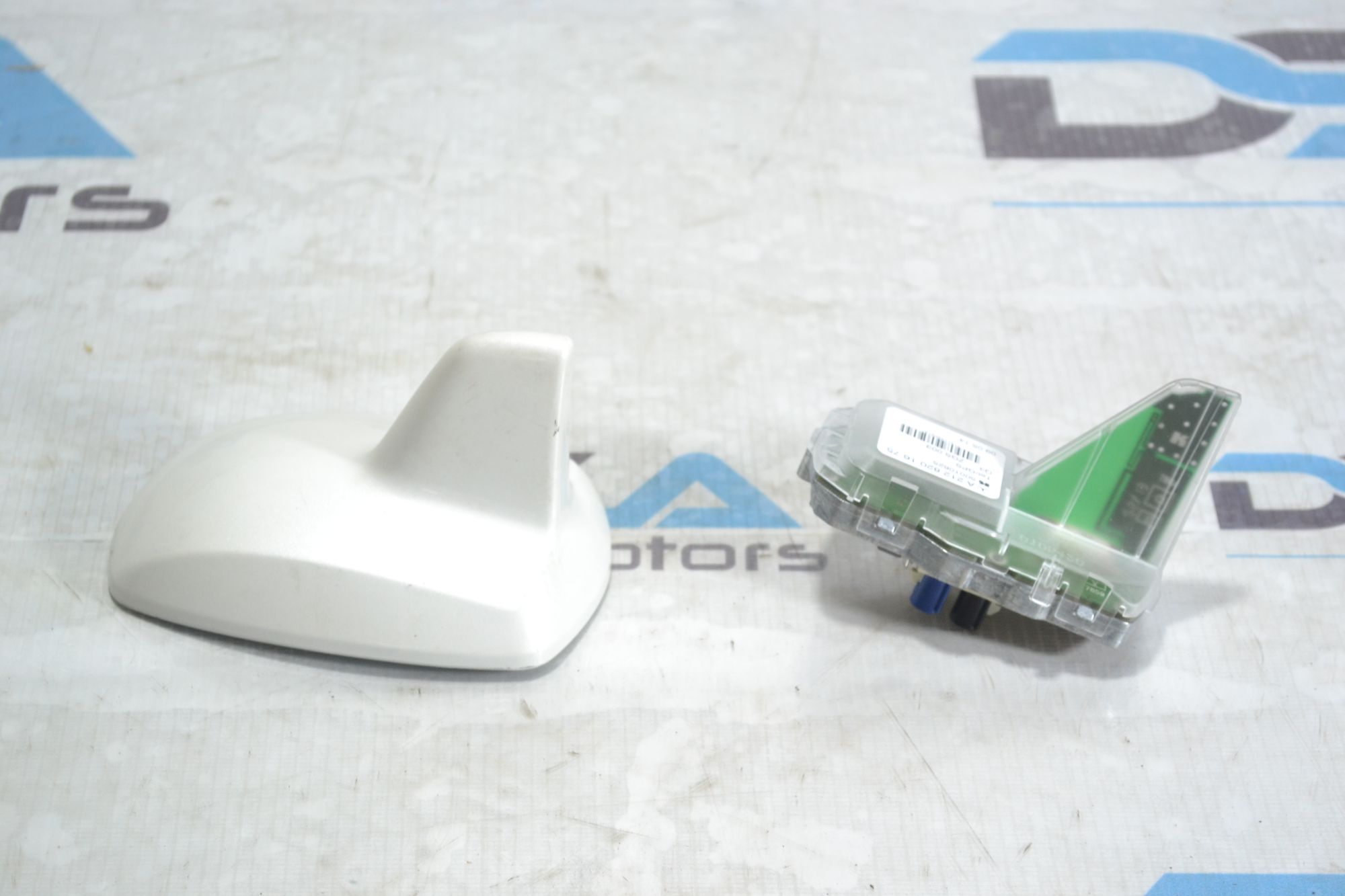 https://ycs.partsauto.market/partsauto-images/thmbs/userImages/b7628e092085f1f91467af1afb6e7630/part/87253021-bf27-49f5-a26b-da448ea47403_1781008164729.jpg