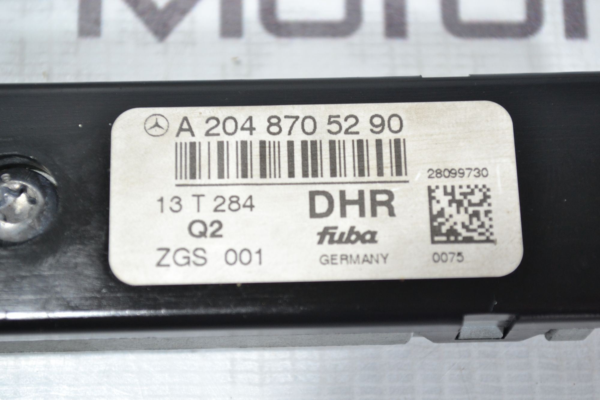 https://ycs.partsauto.market/partsauto-images/thmbs/userImages/b7628e092085f1f91467af1afb6e7630/part/874bf2cb-0bca-42d4-9274-bb4e901c5af1_1779186394150.jpg
