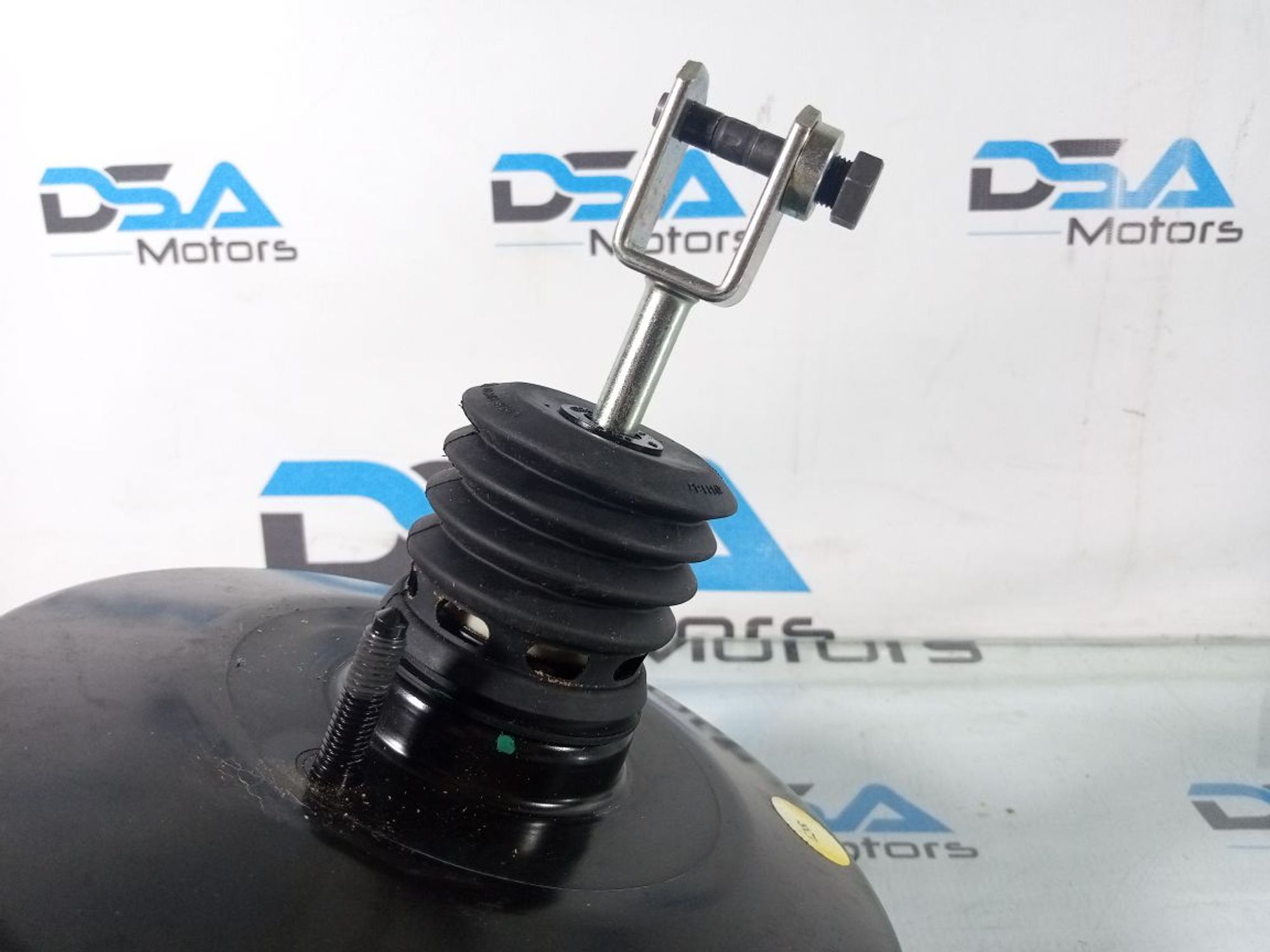 https://ycs.partsauto.market/partsauto-images/thmbs/userImages/b7628e092085f1f91467af1afb6e7630/part/879ee60f-0103-490c-80ce-00bc69aa0398_1721980720240.jpg
