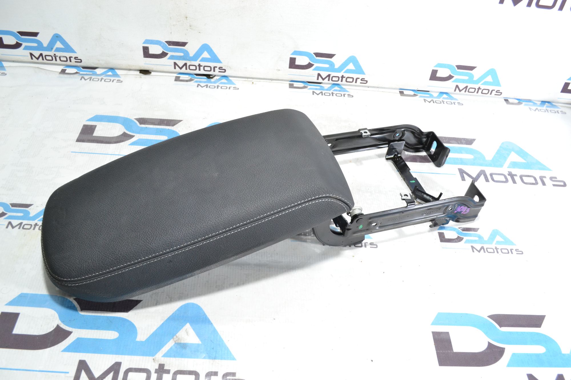 https://ycs.partsauto.market/partsauto-images/thmbs/userImages/b7628e092085f1f91467af1afb6e7630/part/8887a15e-b9aa-4d35-8e96-67a49da21862_1780033034840.jpg