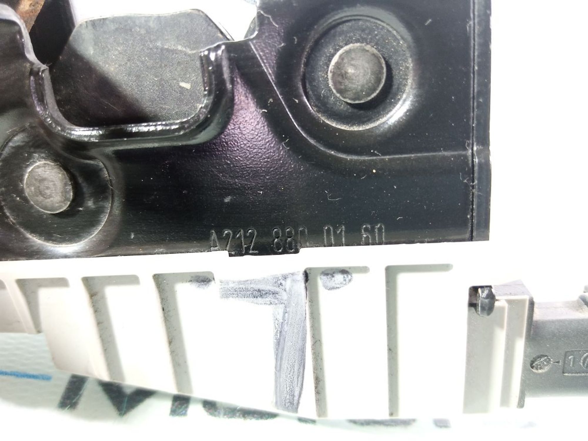 https://ycs.partsauto.market/partsauto-images/thmbs/userImages/b7628e092085f1f91467af1afb6e7630/part/88d6dc3f-1661-4034-94aa-322d9a273313_1740143667327.jpg