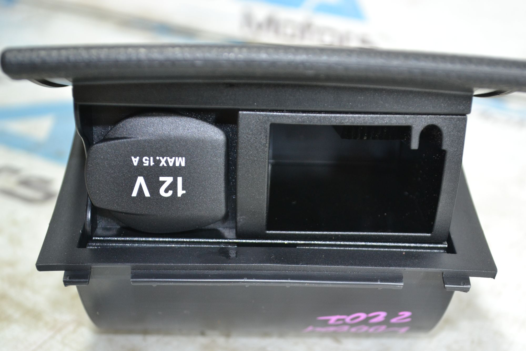 https://ycs.partsauto.market/partsauto-images/thmbs/userImages/b7628e092085f1f91467af1afb6e7630/part/88f557b8-552c-40b3-b33d-12218d923ab7_1785496769488.jpg