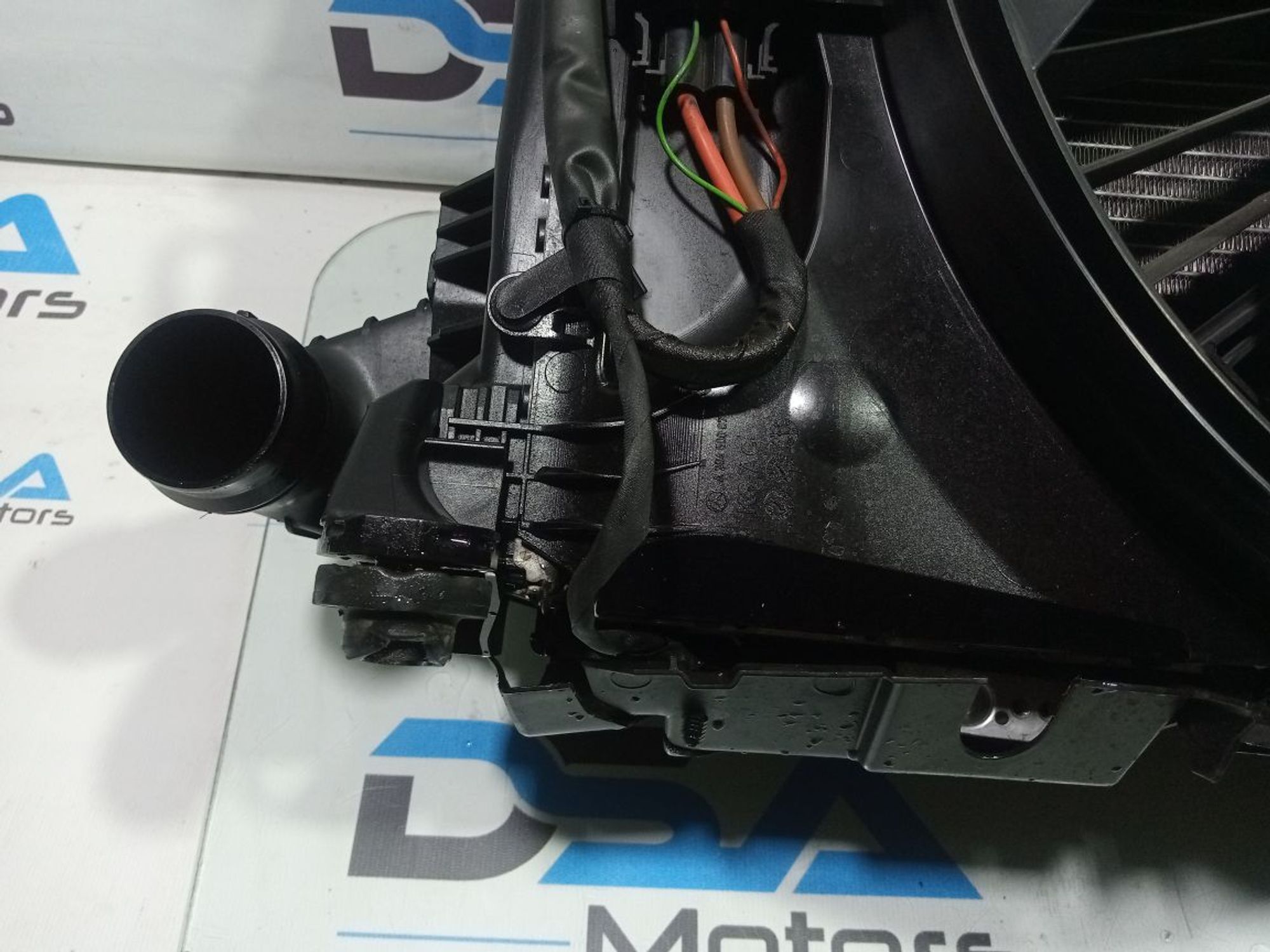 https://ycs.partsauto.market/partsauto-images/thmbs/userImages/b7628e092085f1f91467af1afb6e7630/part/890c104a-b6d5-47cd-867e-95ef0c41b15b_1747897704753.jpg