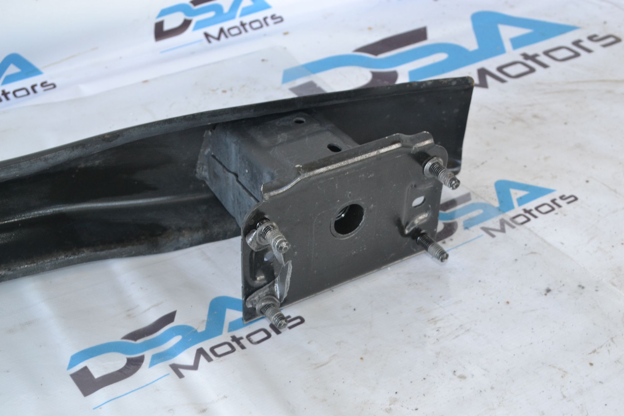 https://ycs.partsauto.market/partsauto-images/thmbs/userImages/b7628e092085f1f91467af1afb6e7630/part/895c4768-3a8b-4239-b9ee-8077b9b0d093_1781520325905.jpg