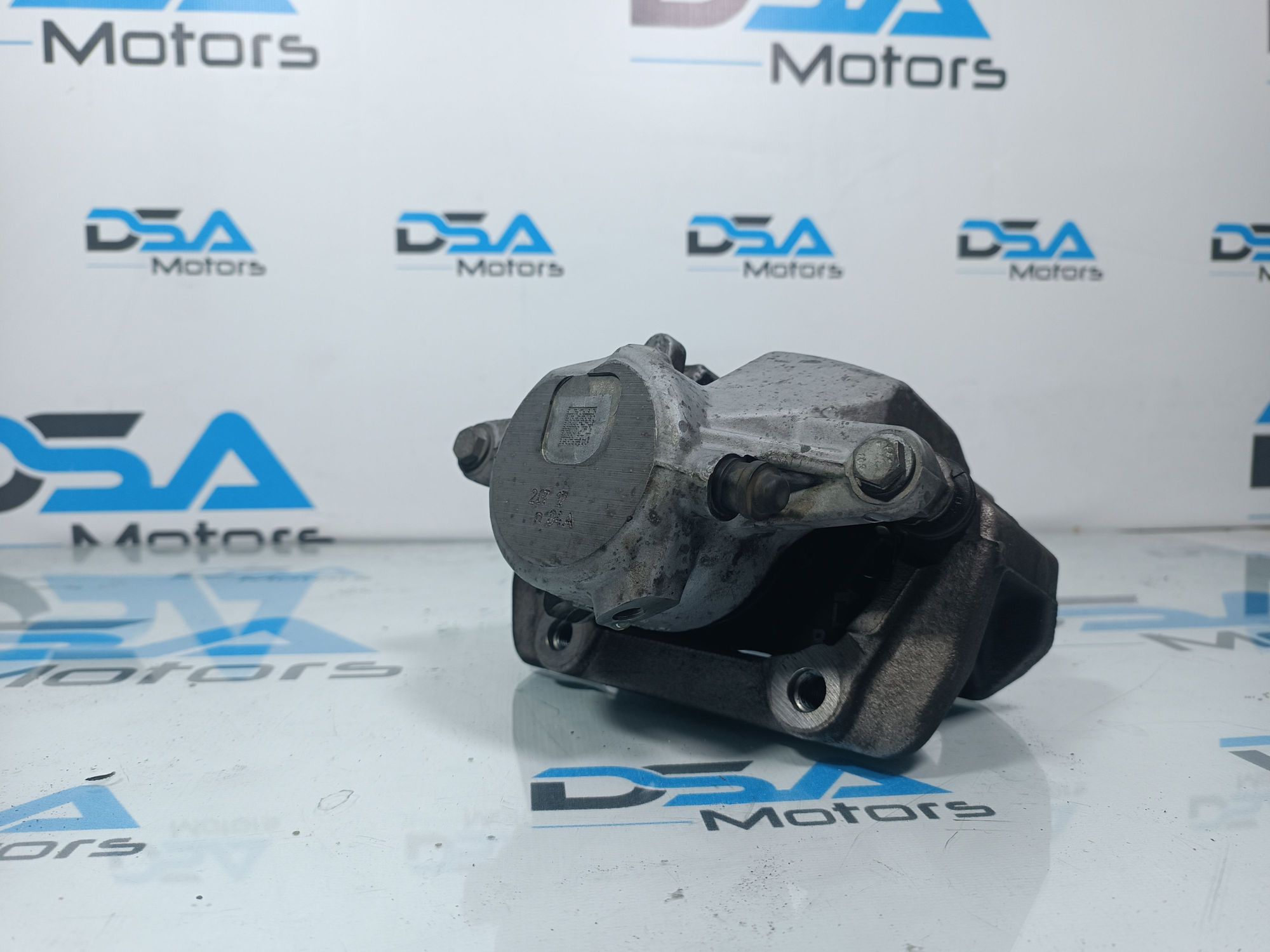 https://ycs.partsauto.market/partsauto-images/thmbs/userImages/b7628e092085f1f91467af1afb6e7630/part/897df7d6-2b6d-4931-8cdf-45d67211a44c_1699596436211.jpg
