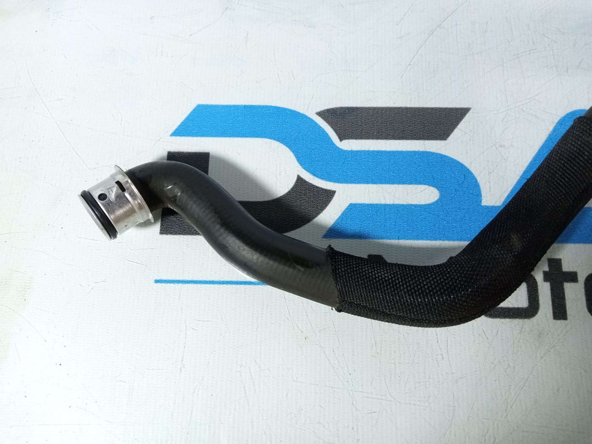 https://ycs.partsauto.market/partsauto-images/thmbs/userImages/b7628e092085f1f91467af1afb6e7630/part/89c47e9e-ccfe-4ed9-895b-3ddc0df0b8c6_1746166882655.jpg