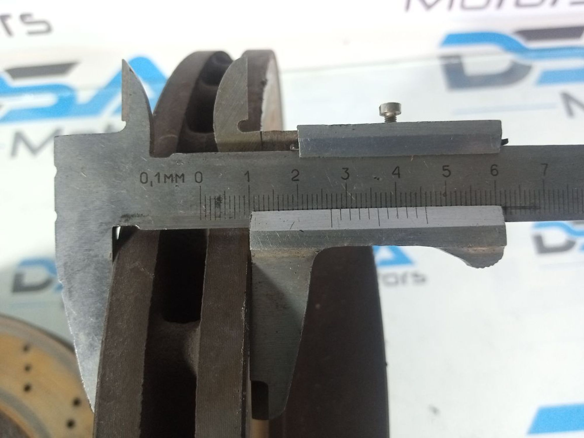 https://ycs.partsauto.market/partsauto-images/thmbs/userImages/b7628e092085f1f91467af1afb6e7630/part/89e1066b-e12a-4307-bf45-394ce336523a_1744287817728.jpg