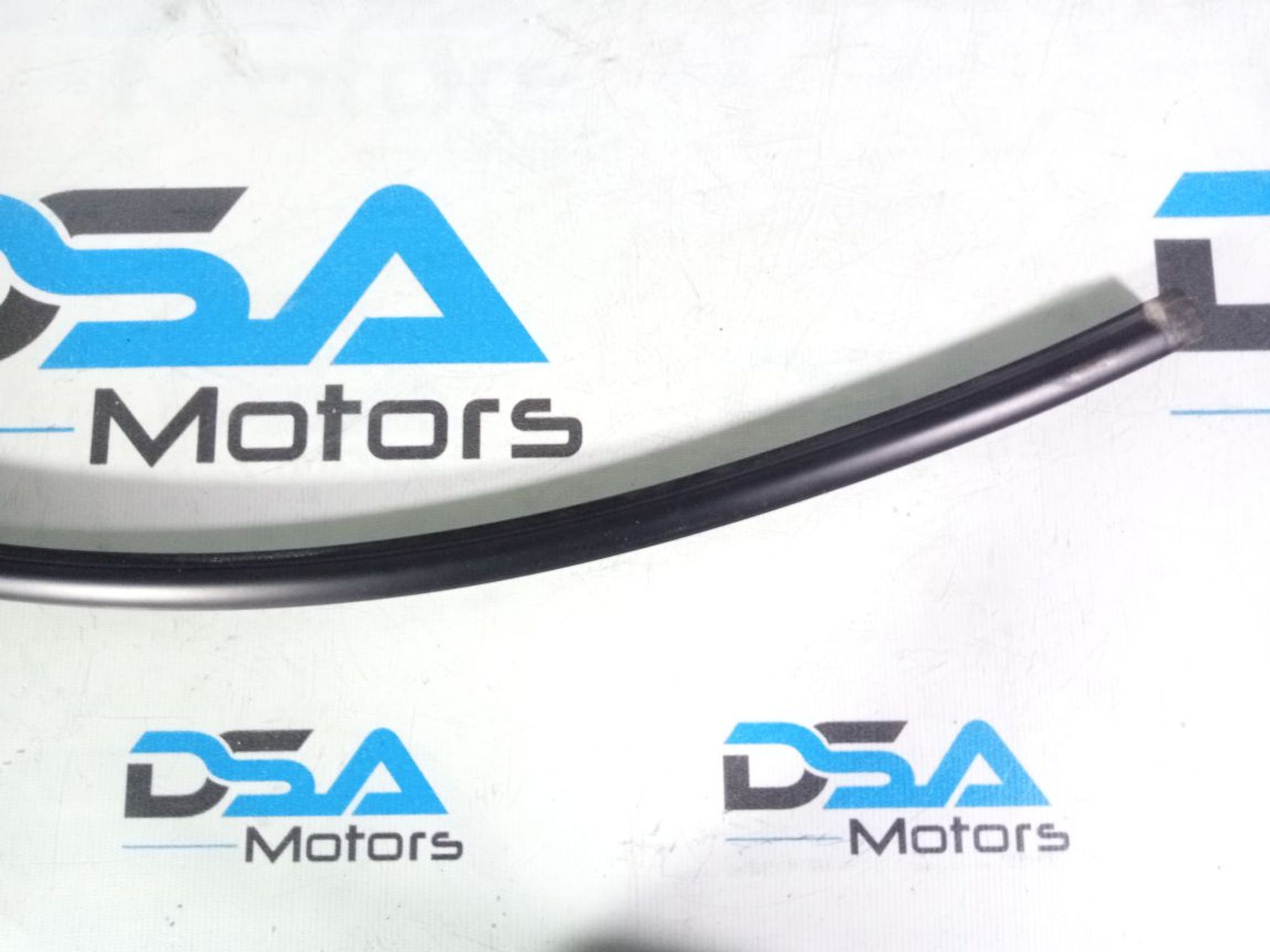 https://ycs.partsauto.market/partsauto-images/thmbs/userImages/b7628e092085f1f91467af1afb6e7630/part/8a1ba211-aa31-4143-9e03-1622f28f38cc_1741686146726.jpg