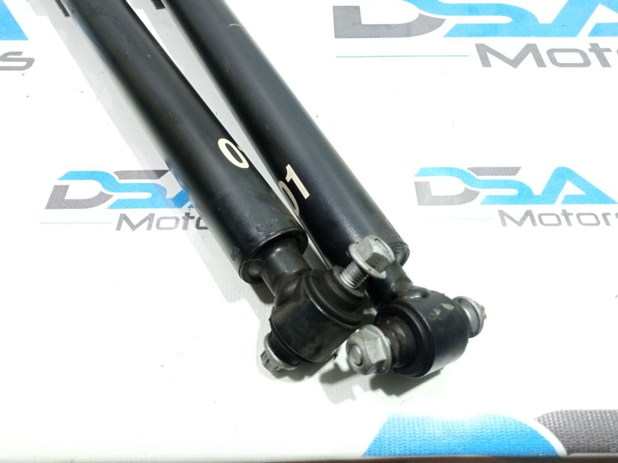 https://ycs.partsauto.market/partsauto-images/thmbs/userImages/b7628e092085f1f91467af1afb6e7630/part/8a9ffa01-aaff-411c-8c0e-b153987faefb_1750099282390.jpg