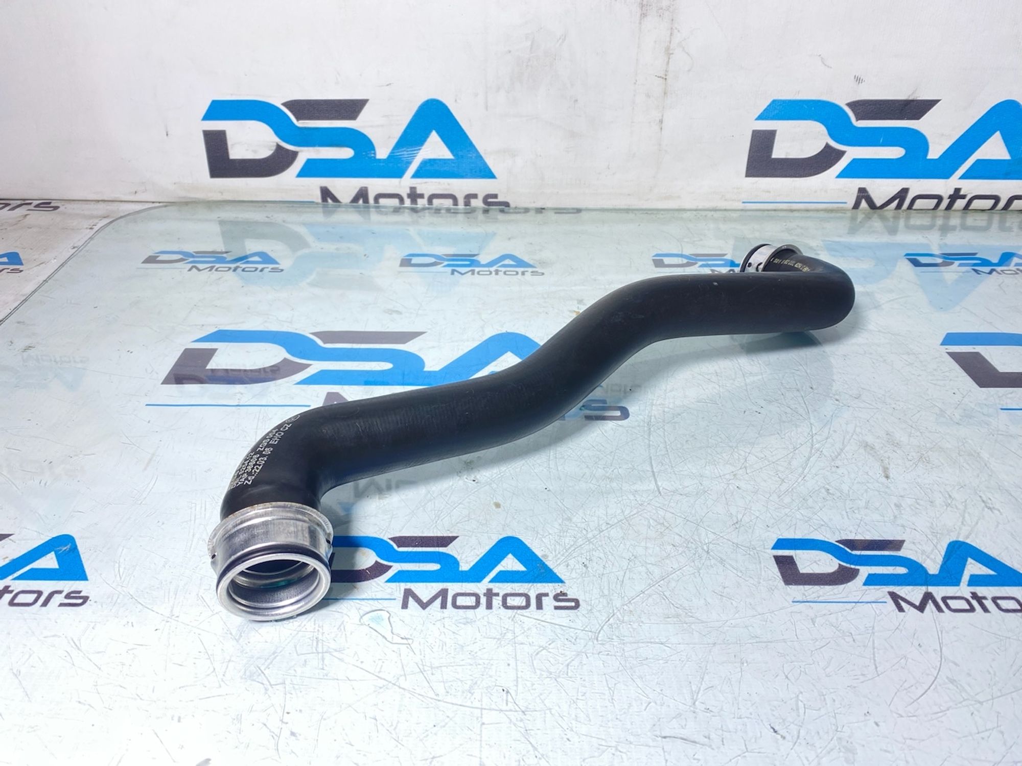 https://ycs.partsauto.market/partsauto-images/thmbs/userImages/b7628e092085f1f91467af1afb6e7630/part/8b84546b-9a65-473e-b9d1-eaa3d499b96c_1734693465889.jpg