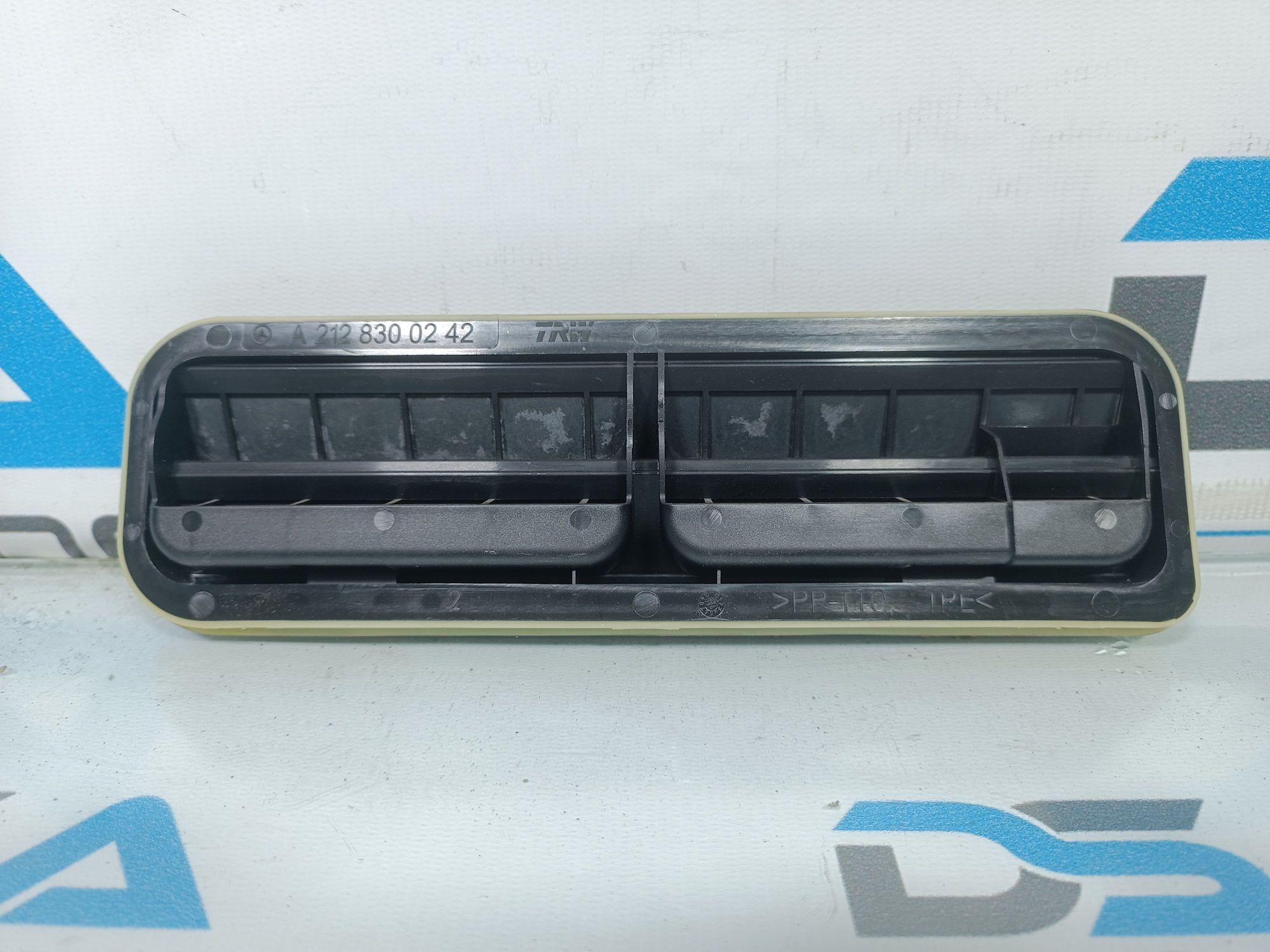 https://ycs.partsauto.market/partsauto-images/thmbs/userImages/b7628e092085f1f91467af1afb6e7630/part/8c0de4a1-d266-4e7d-bf87-af4b2de73f10_1700462716631.jpg