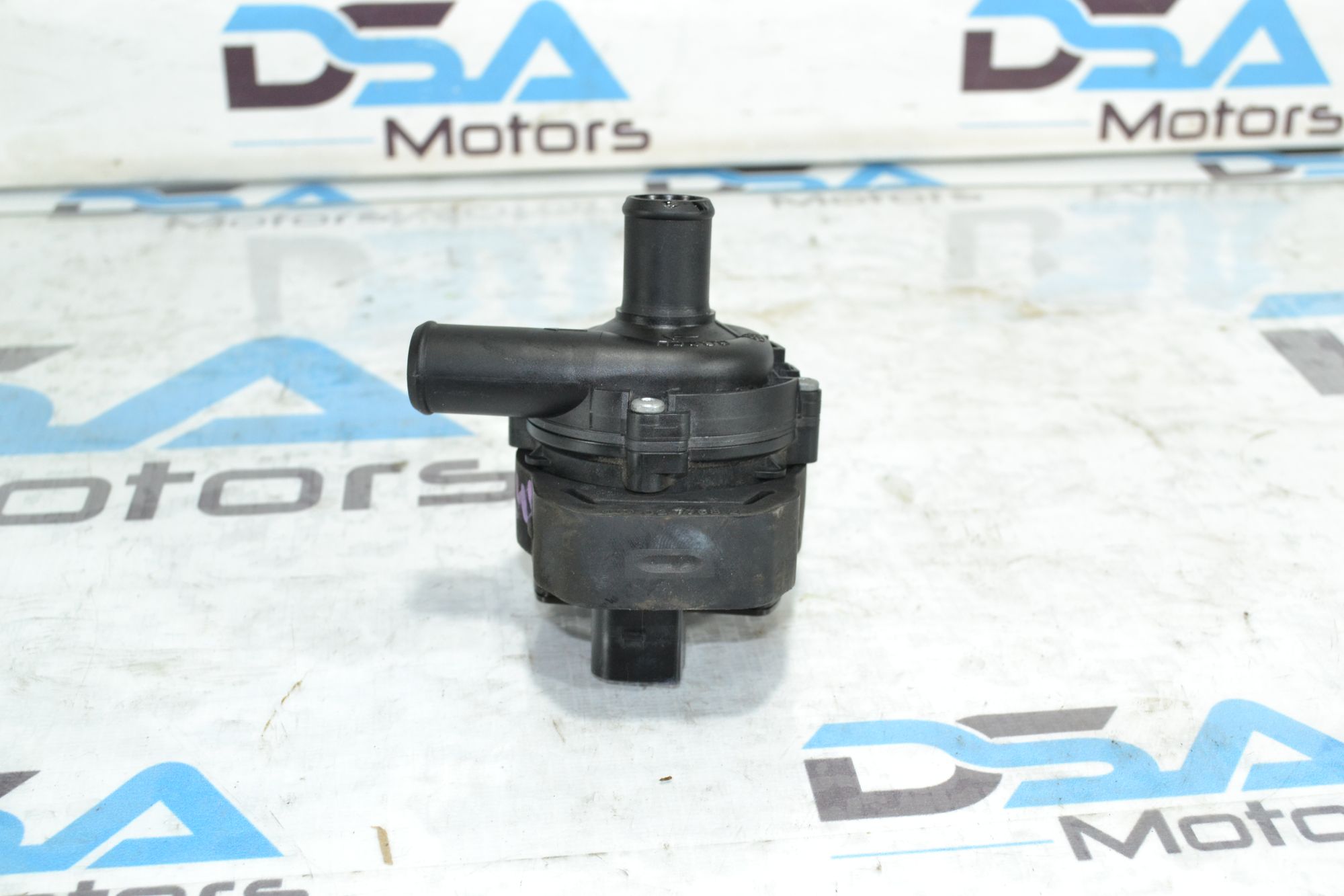Насос водяной (доп.помпа) Mercedes W204/W207/W212, 1 рублей, Кореновск