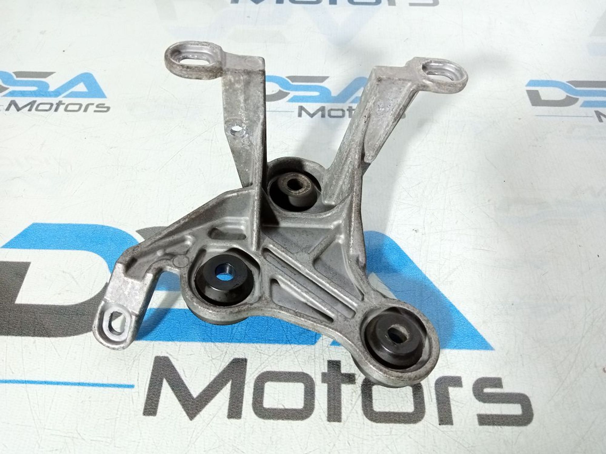 https://ycs.partsauto.market/partsauto-images/thmbs/userImages/b7628e092085f1f91467af1afb6e7630/part/8c28a64f-b8ea-4f8a-9d4c-dd5495f618aa_1747336183253.jpg