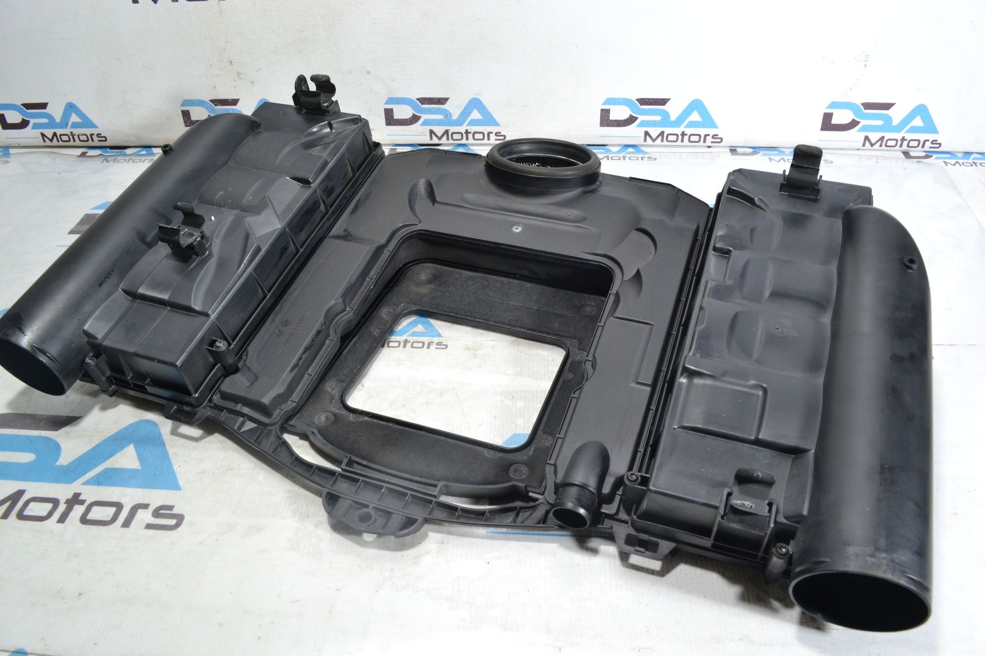 https://ycs.partsauto.market/partsauto-images/thmbs/userImages/b7628e092085f1f91467af1afb6e7630/part/8c808f2a-380b-49d1-82e9-9b33af5648d7_1780478798705.jpg