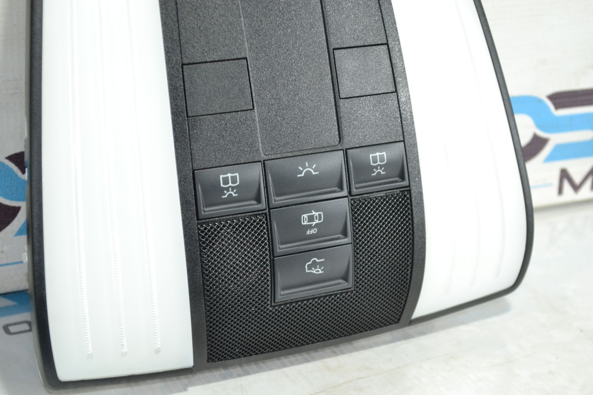 https://ycs.partsauto.market/partsauto-images/thmbs/userImages/b7628e092085f1f91467af1afb6e7630/part/8c8366f6-1665-4e0f-93de-ed4ce5ce857c_1779428151776.jpg