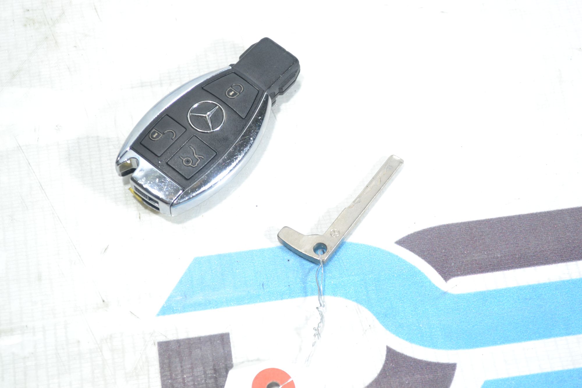 https://ycs.partsauto.market/partsauto-images/thmbs/userImages/b7628e092085f1f91467af1afb6e7630/part/8cead134-c157-4ab4-b364-8ec012084cd0_1781006615752.jpg