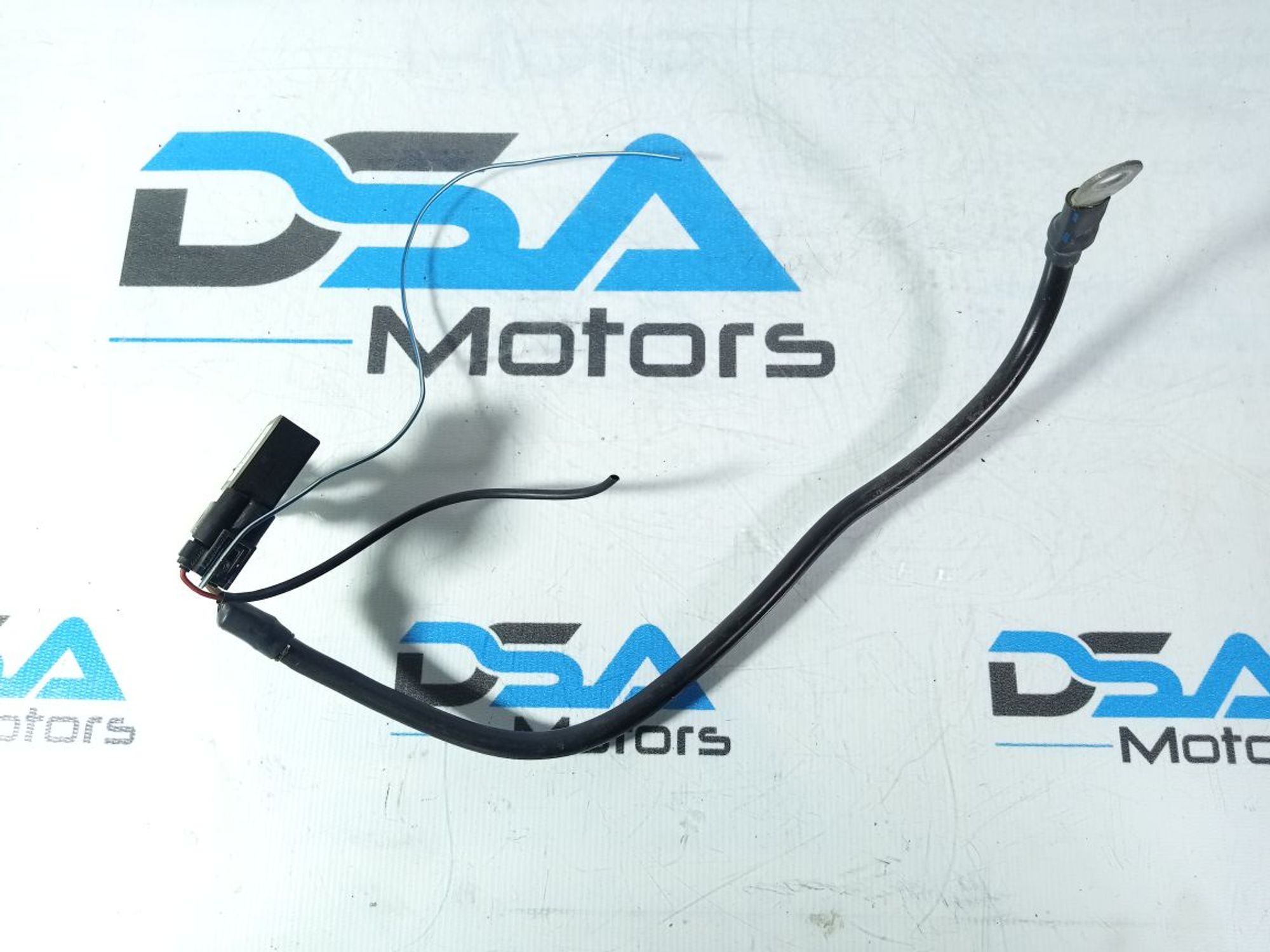 https://ycs.partsauto.market/partsauto-images/thmbs/userImages/b7628e092085f1f91467af1afb6e7630/part/8d708188-f628-4a51-b6a7-ffb65d2fe6a8_1740751270808.jpg