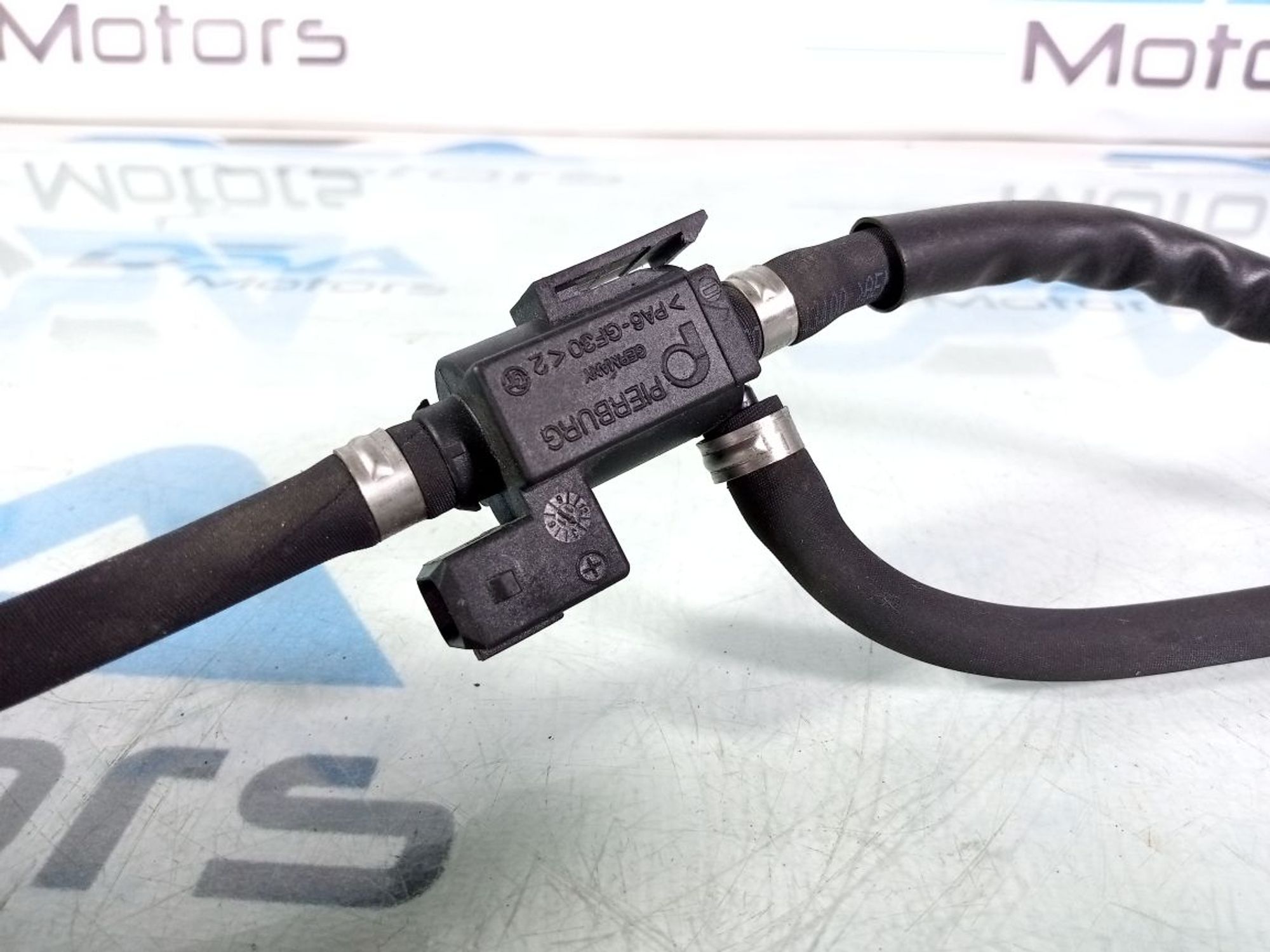 https://ycs.partsauto.market/partsauto-images/thmbs/userImages/b7628e092085f1f91467af1afb6e7630/part/8d70c555-2f26-4f24-8be4-24eafc37f6dd_1744702545718.jpg