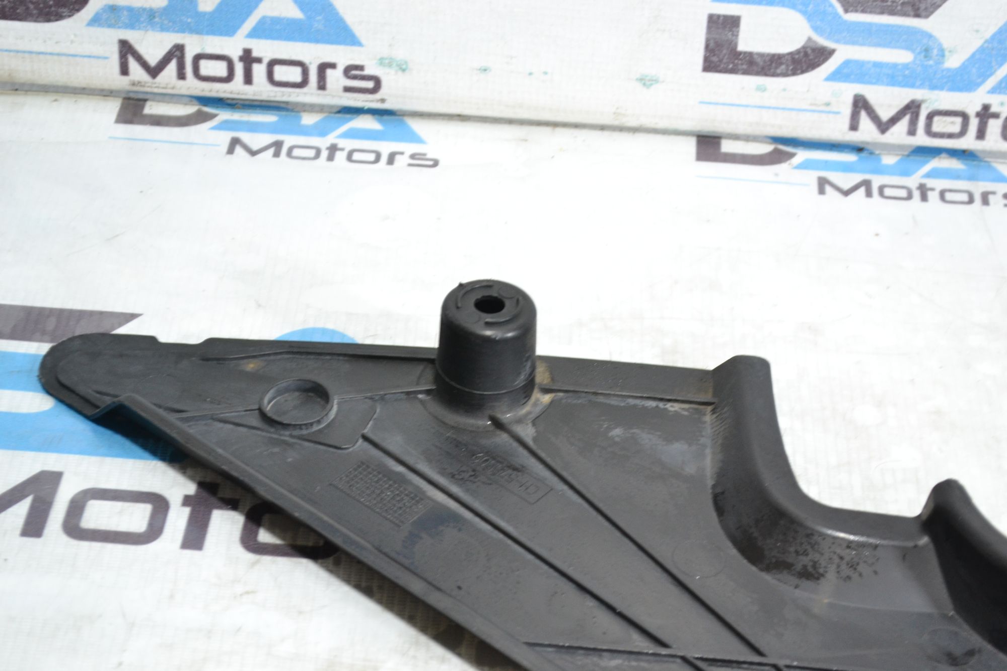https://ycs.partsauto.market/partsauto-images/thmbs/userImages/b7628e092085f1f91467af1afb6e7630/part/8dbf412f-150b-45a8-8bde-866ec8508593_1781691369044.jpg