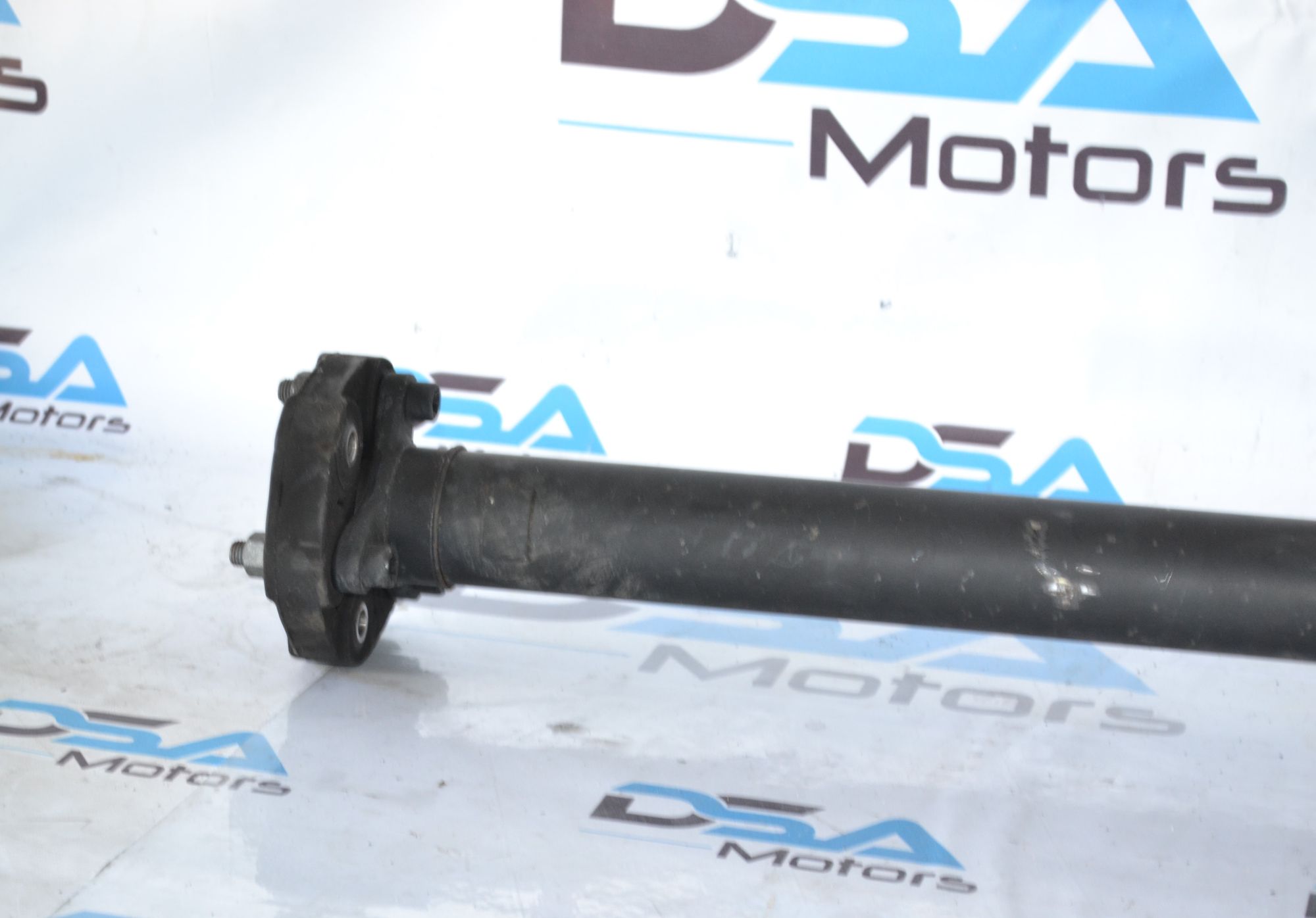 https://ycs.partsauto.market/partsauto-images/thmbs/userImages/b7628e092085f1f91467af1afb6e7630/part/8df288ec-aecd-4dd3-8d6d-6cf9920b4f99_1781534371607.jpg