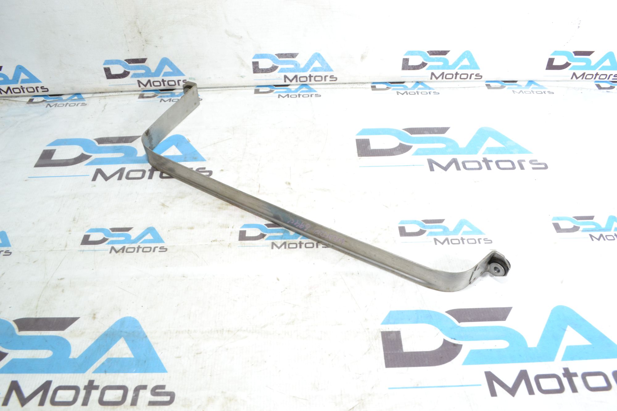 https://ycs.partsauto.market/partsauto-images/thmbs/userImages/b7628e092085f1f91467af1afb6e7630/part/8df56f88-07e2-4921-8340-ef233dddcf7d_1782979914693.jpg