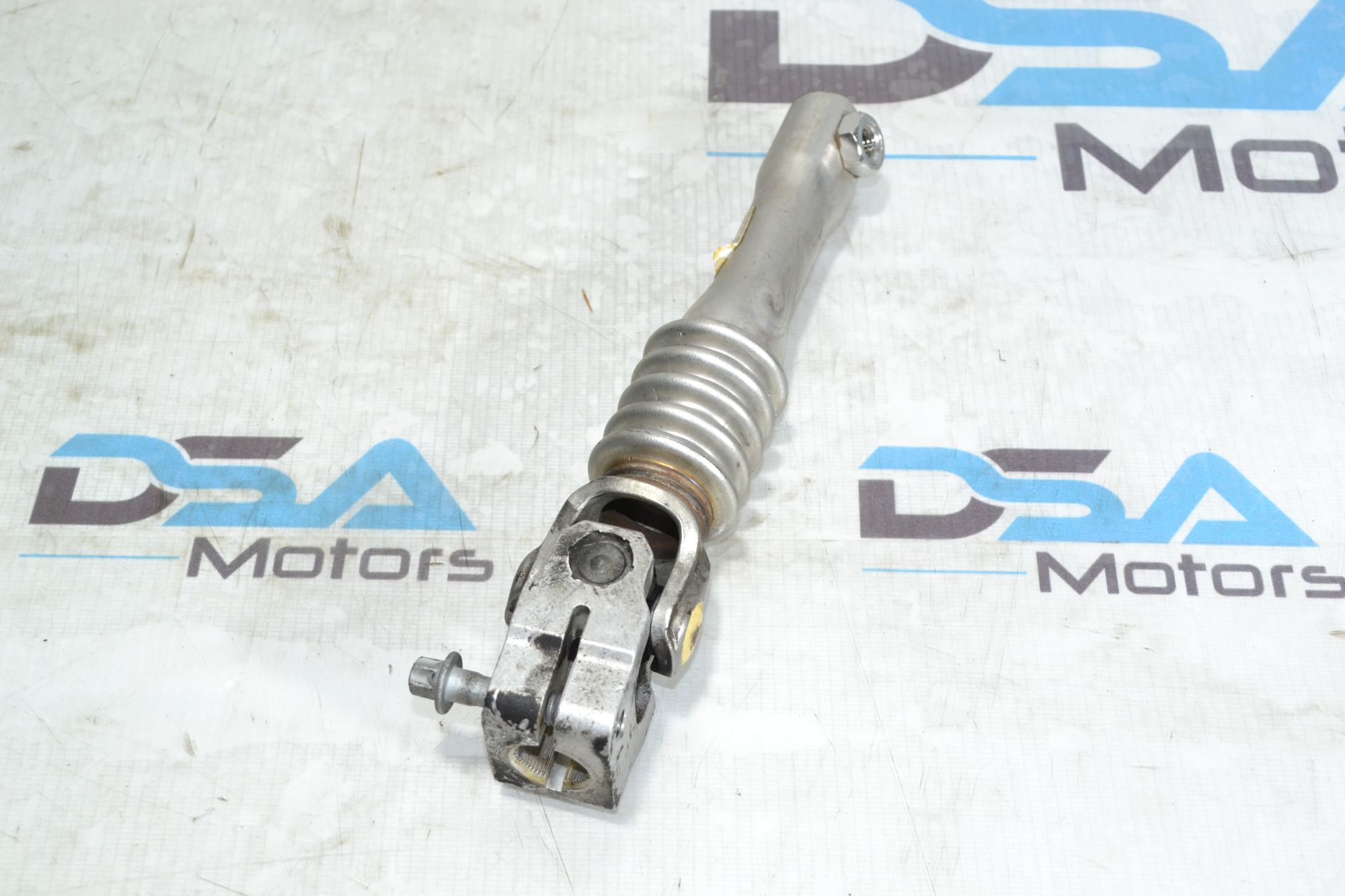 https://ycs.partsauto.market/partsauto-images/thmbs/userImages/b7628e092085f1f91467af1afb6e7630/part/8e3ce8d7-7c42-40b6-bb4b-b6426be63aa6_1781500925292.jpg