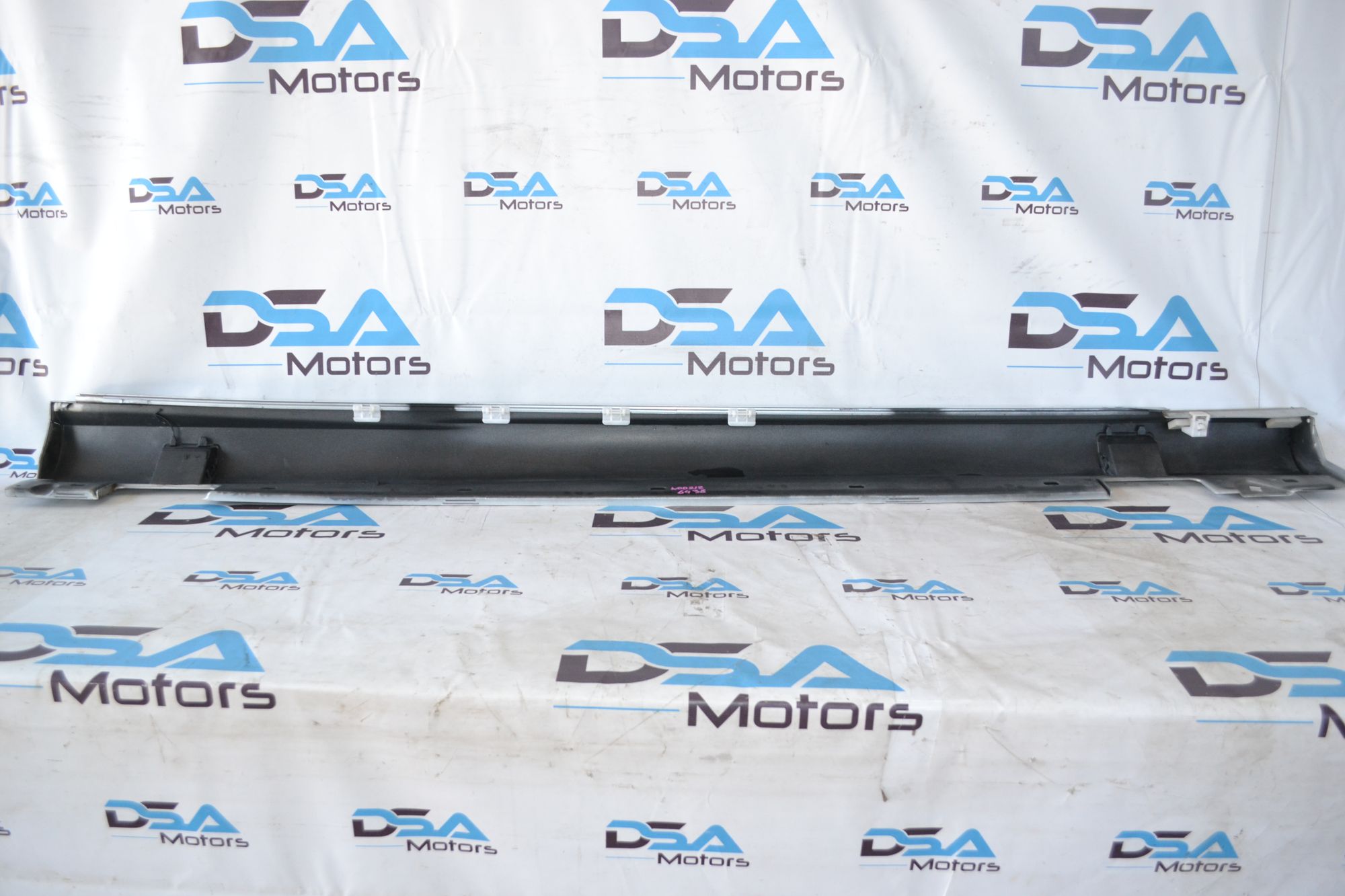 https://ycs.partsauto.market/partsauto-images/thmbs/userImages/b7628e092085f1f91467af1afb6e7630/part/8e897653-75ce-4bf6-8a64-549887b37212_1784554463098.jpg