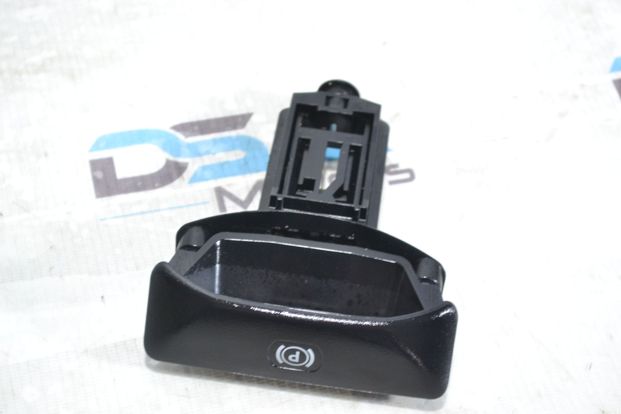 https://ycs.partsauto.market/partsauto-images/thmbs/userImages/b7628e092085f1f91467af1afb6e7630/part/8f1f062e-d905-4083-9fd9-4327b6cba0c7_1781004232933.jpg
