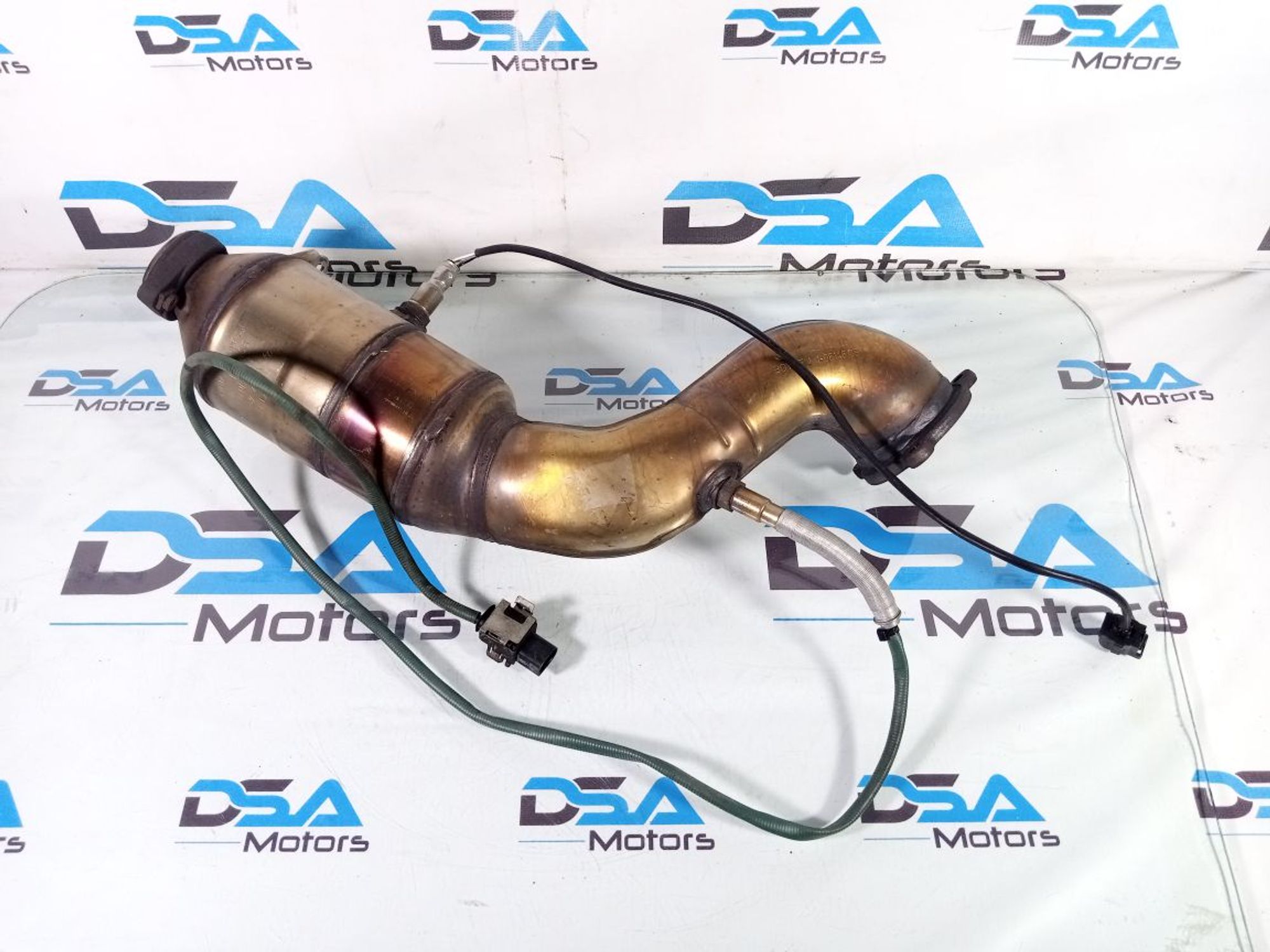 https://ycs.partsauto.market/partsauto-images/thmbs/userImages/b7628e092085f1f91467af1afb6e7630/part/8f810384-cca4-434c-b8e2-9ee3f5f11d87_1726682537813.jpg