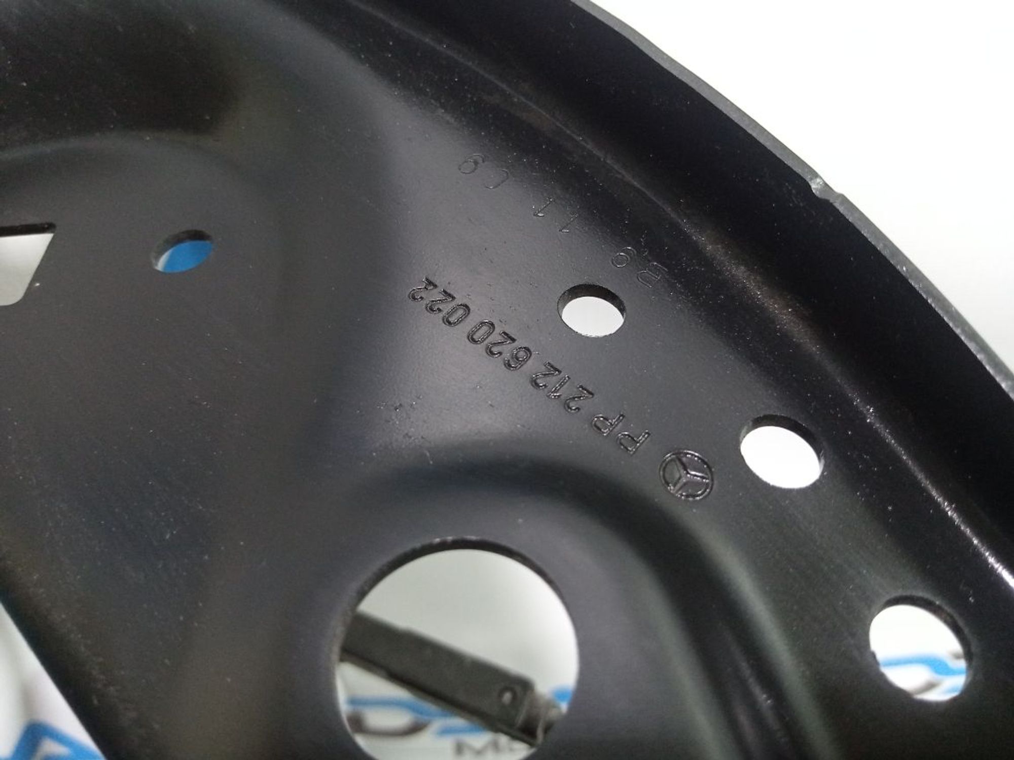 https://ycs.partsauto.market/partsauto-images/thmbs/userImages/b7628e092085f1f91467af1afb6e7630/part/8fd5eca0-5b30-4de3-bfc8-f3f7f495992d_1748353500385.jpg