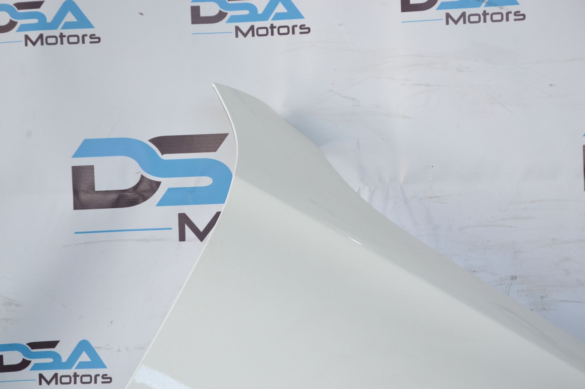 https://ycs.partsauto.market/partsauto-images/thmbs/userImages/b7628e092085f1f91467af1afb6e7630/part/9001363e-ed14-4f82-9c67-e58d23a45cc0_1782913786947.jpg