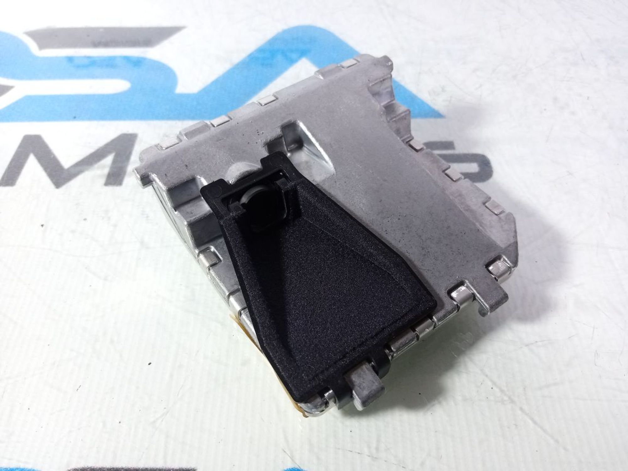 https://ycs.partsauto.market/partsauto-images/thmbs/userImages/b7628e092085f1f91467af1afb6e7630/part/9054df33-4b94-4c2c-b485-71b9728ea94d_1740750939256.jpg