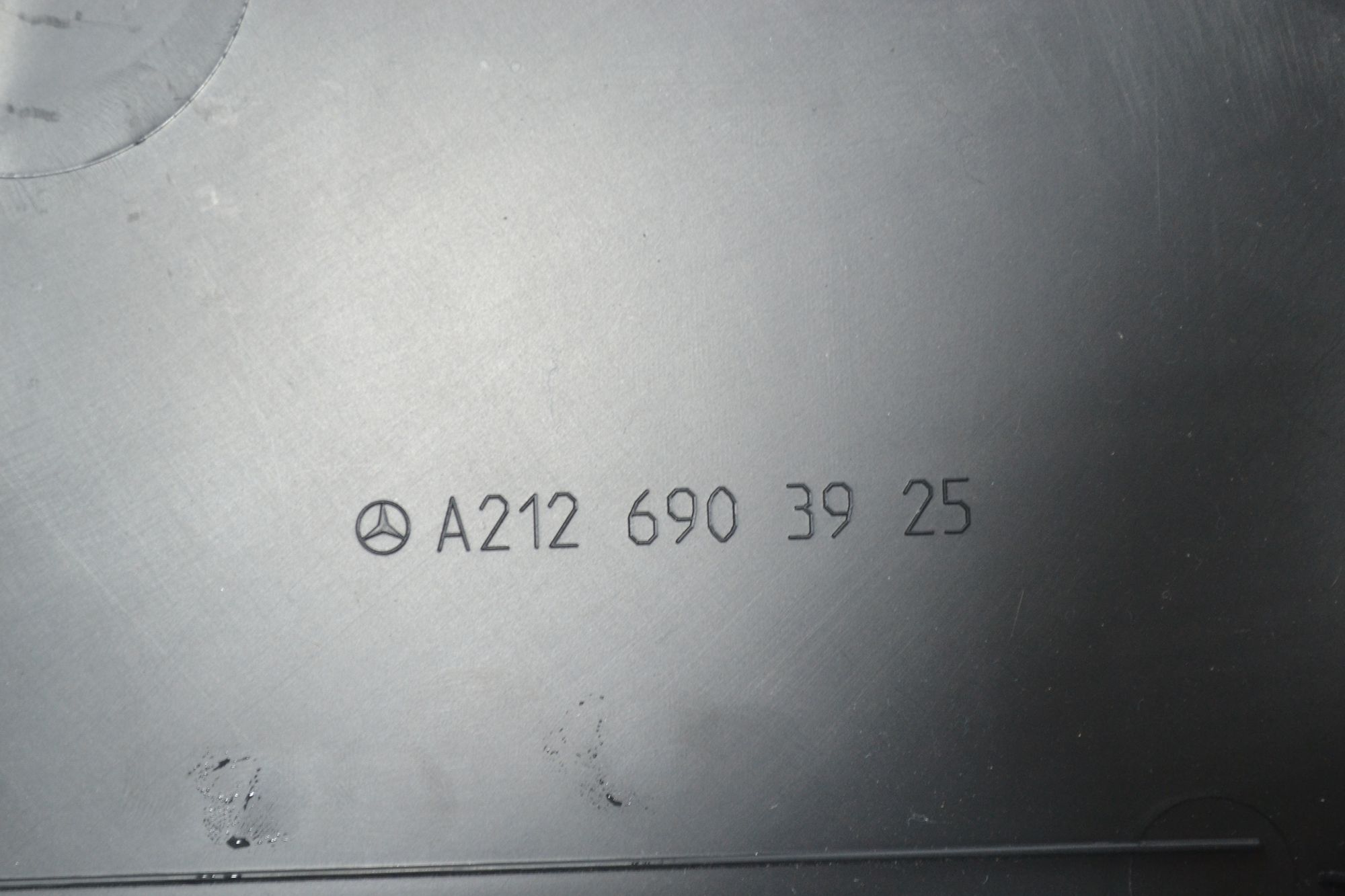 https://ycs.partsauto.market/partsauto-images/thmbs/userImages/b7628e092085f1f91467af1afb6e7630/part/9082832a-7ca6-49dd-8dc6-fde70e137ea9_1780480579631.jpg