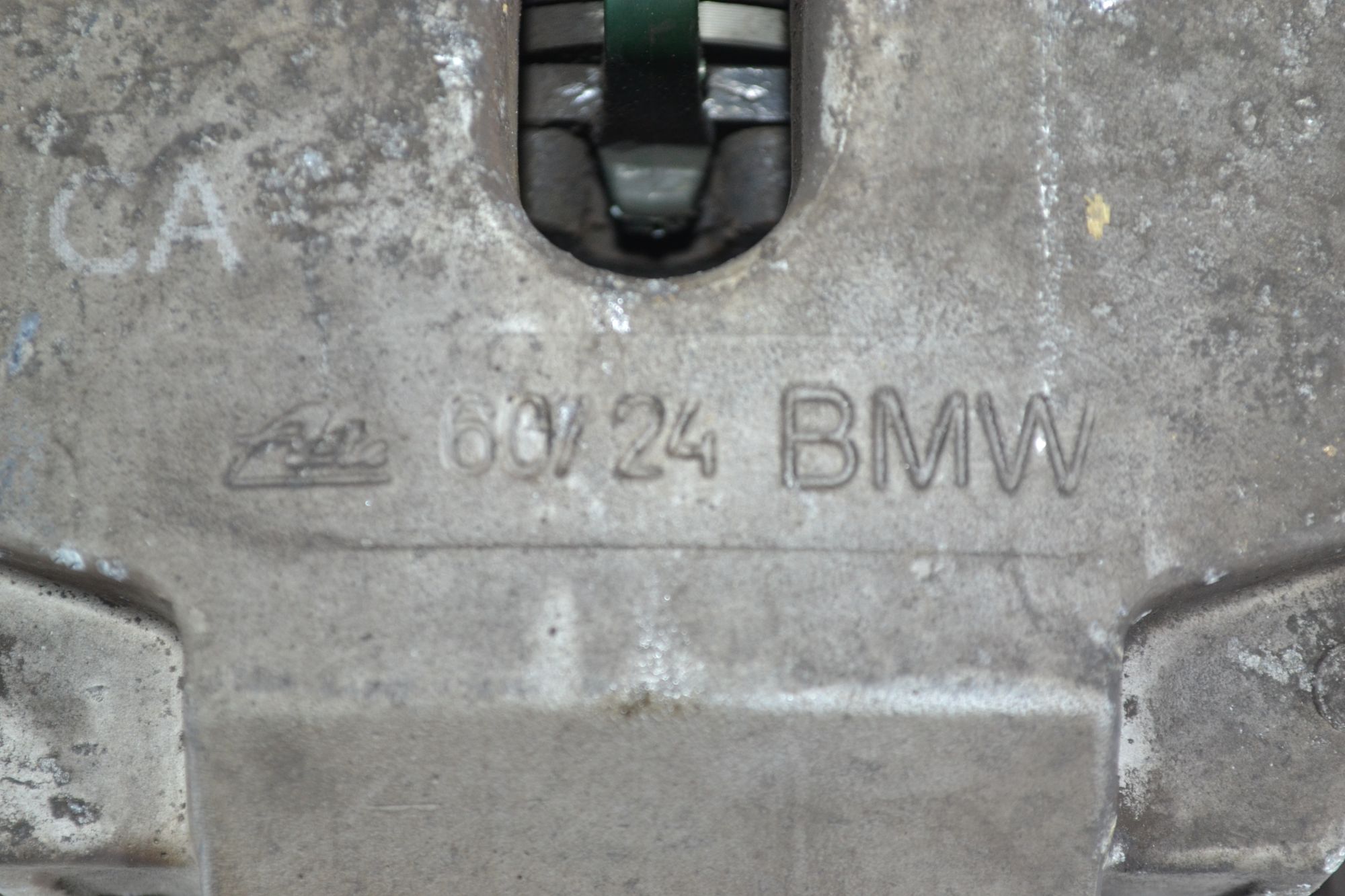 Суппорт тормозной передний правый оригинал BMW E60/E61 из Японии, 2900 рублей, Кореновск