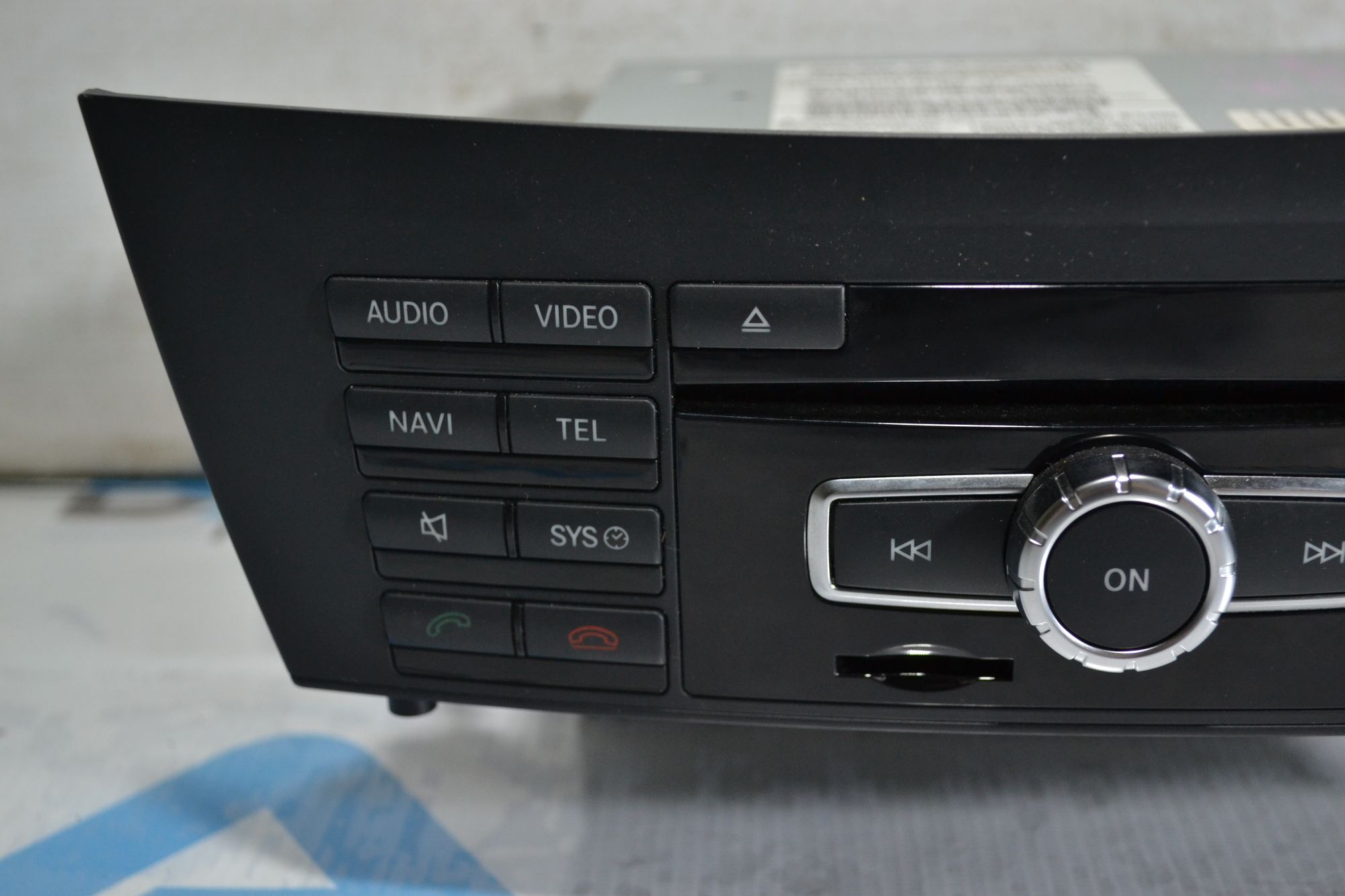 Магнитола Comand оригинал Mercedes W204 из Японии, 5900 рублей, Кореновск