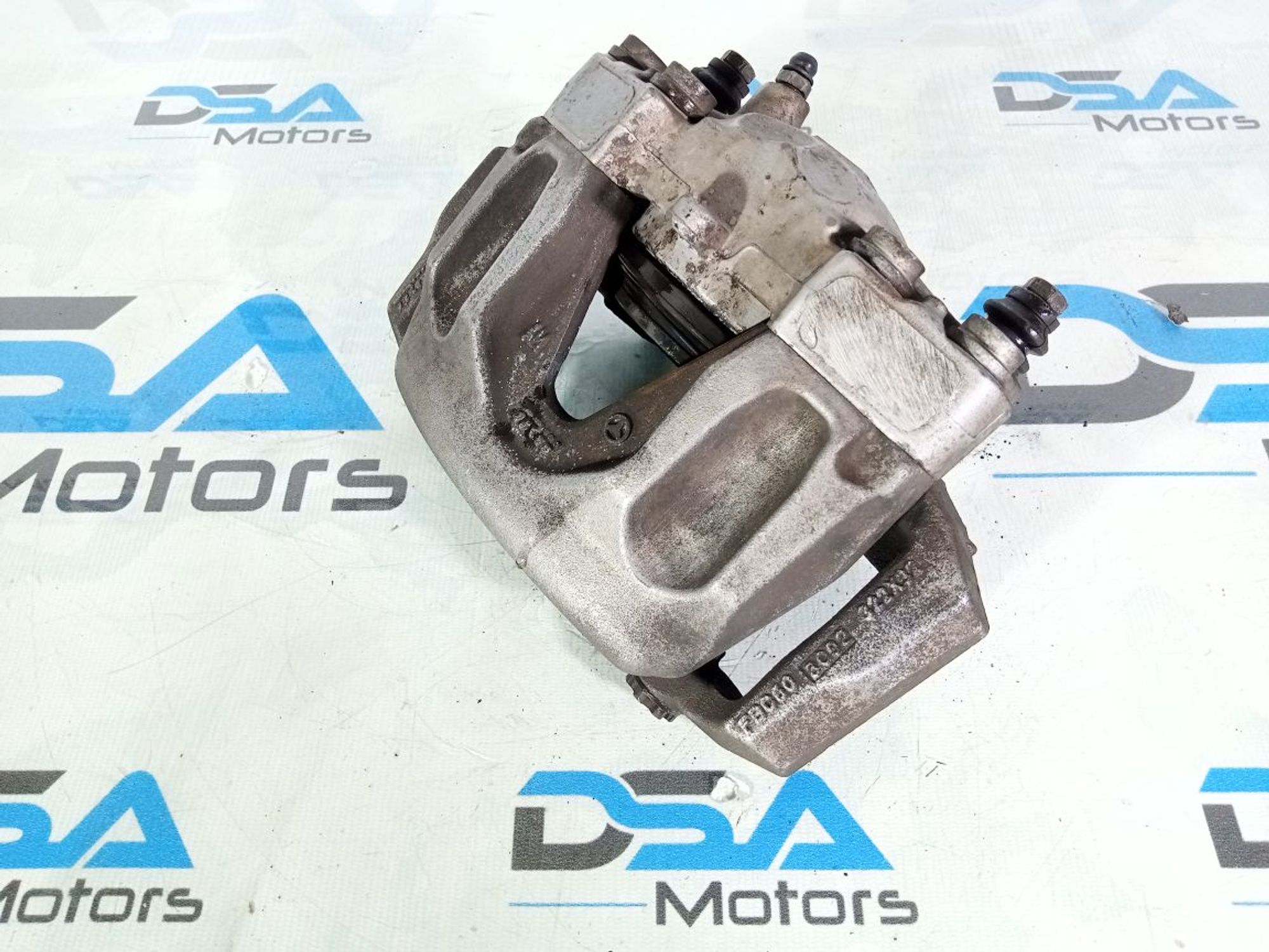 https://ycs.partsauto.market/partsauto-images/thmbs/userImages/b7628e092085f1f91467af1afb6e7630/part/9162684b-d74b-4db0-8b9b-54ca0789b301_1740838990889.jpg