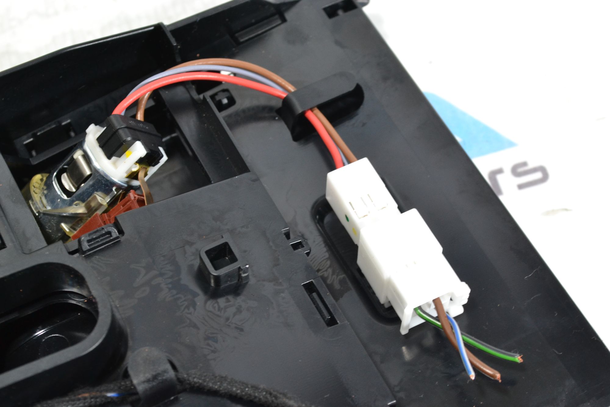 https://ycs.partsauto.market/partsauto-images/thmbs/userImages/b7628e092085f1f91467af1afb6e7630/part/91767bb4-1418-4683-99ac-52e7bba2273f_1779945592576.jpg