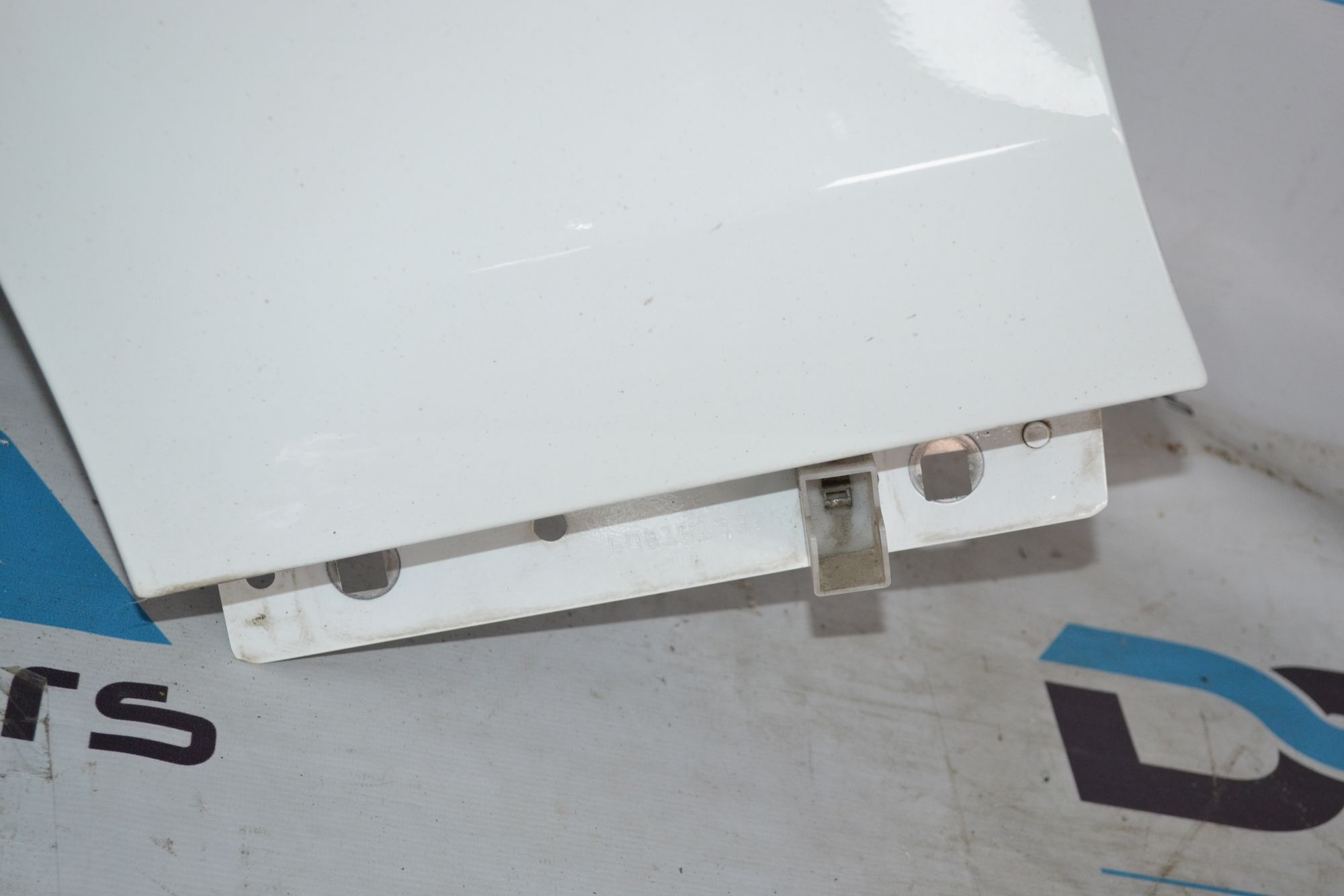 https://ycs.partsauto.market/partsauto-images/thmbs/userImages/b7628e092085f1f91467af1afb6e7630/part/91838d64-18ee-4a8e-89ae-e1b5048fc855_1784117851987.jpg