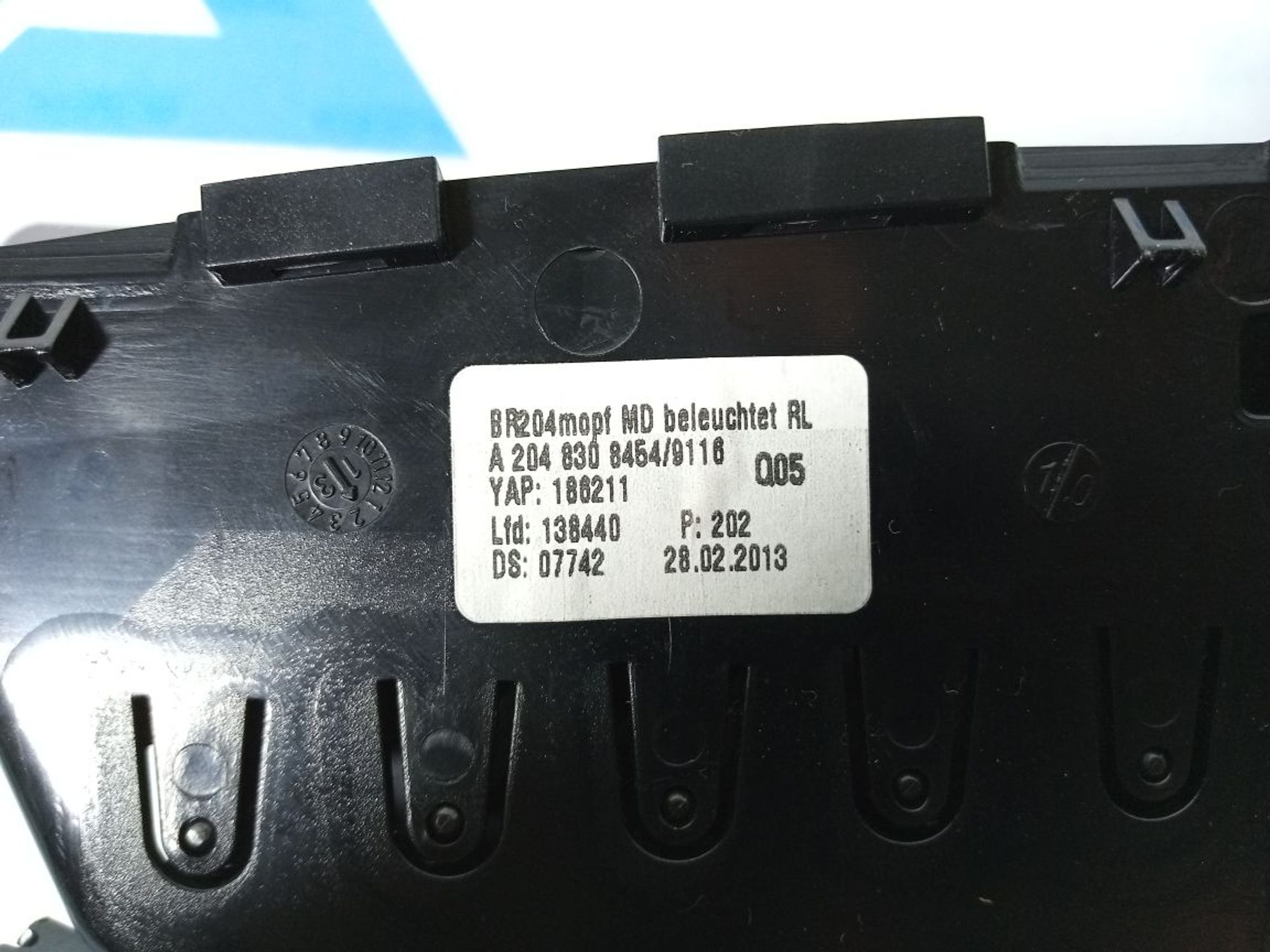 https://ycs.partsauto.market/partsauto-images/thmbs/userImages/b7628e092085f1f91467af1afb6e7630/part/91bb1960-acc5-43d9-ac91-ebd82e6e333d_1726507445975.jpg