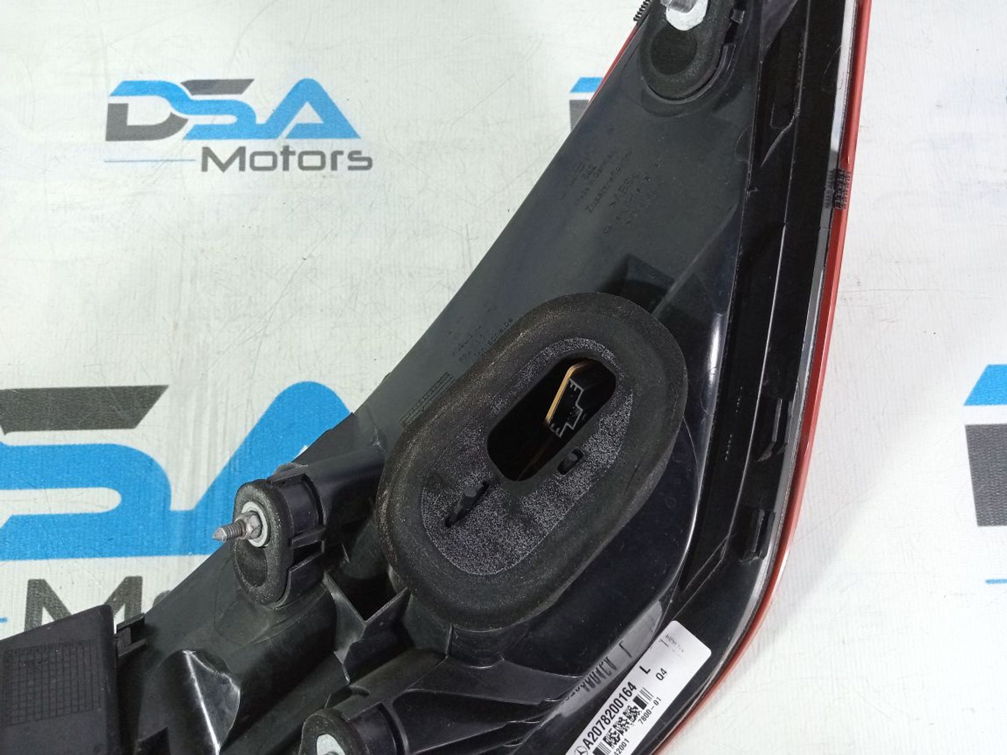 https://ycs.partsauto.market/partsauto-images/thmbs/userImages/b7628e092085f1f91467af1afb6e7630/part/91e00693-7dc6-4a52-85f3-cca3854db778_1742557354485.jpg