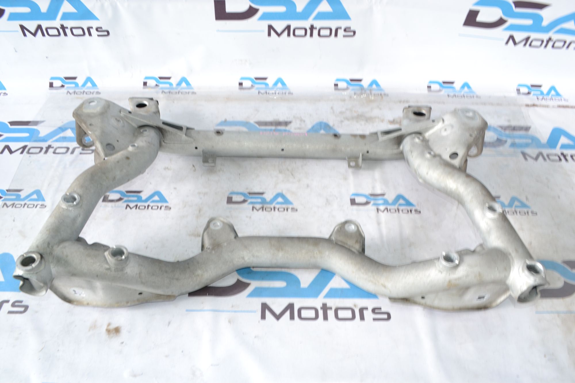https://ycs.partsauto.market/partsauto-images/thmbs/userImages/b7628e092085f1f91467af1afb6e7630/part/925a82f9-0849-4d6d-923d-193b7542c286_1781618246351.jpg